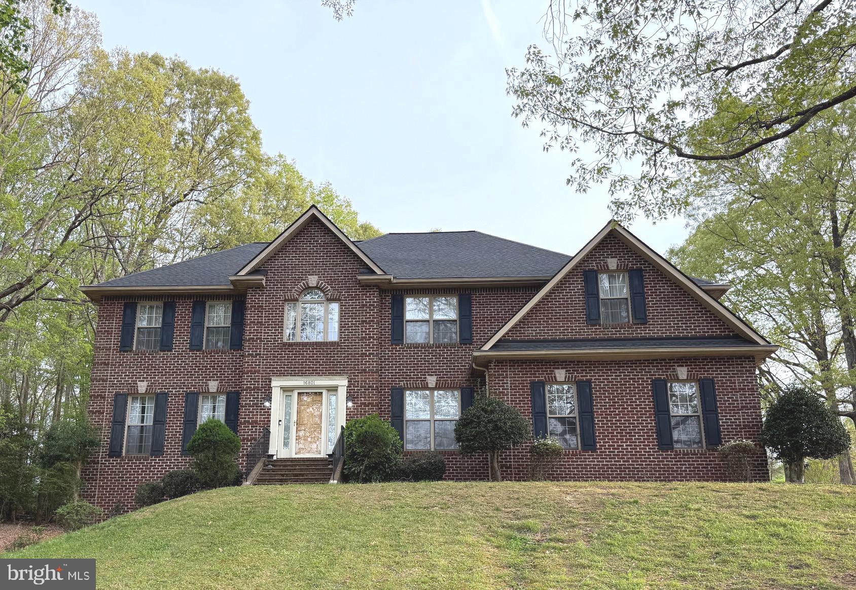 SWANSON CREEK LANDING SU - Residential Lease