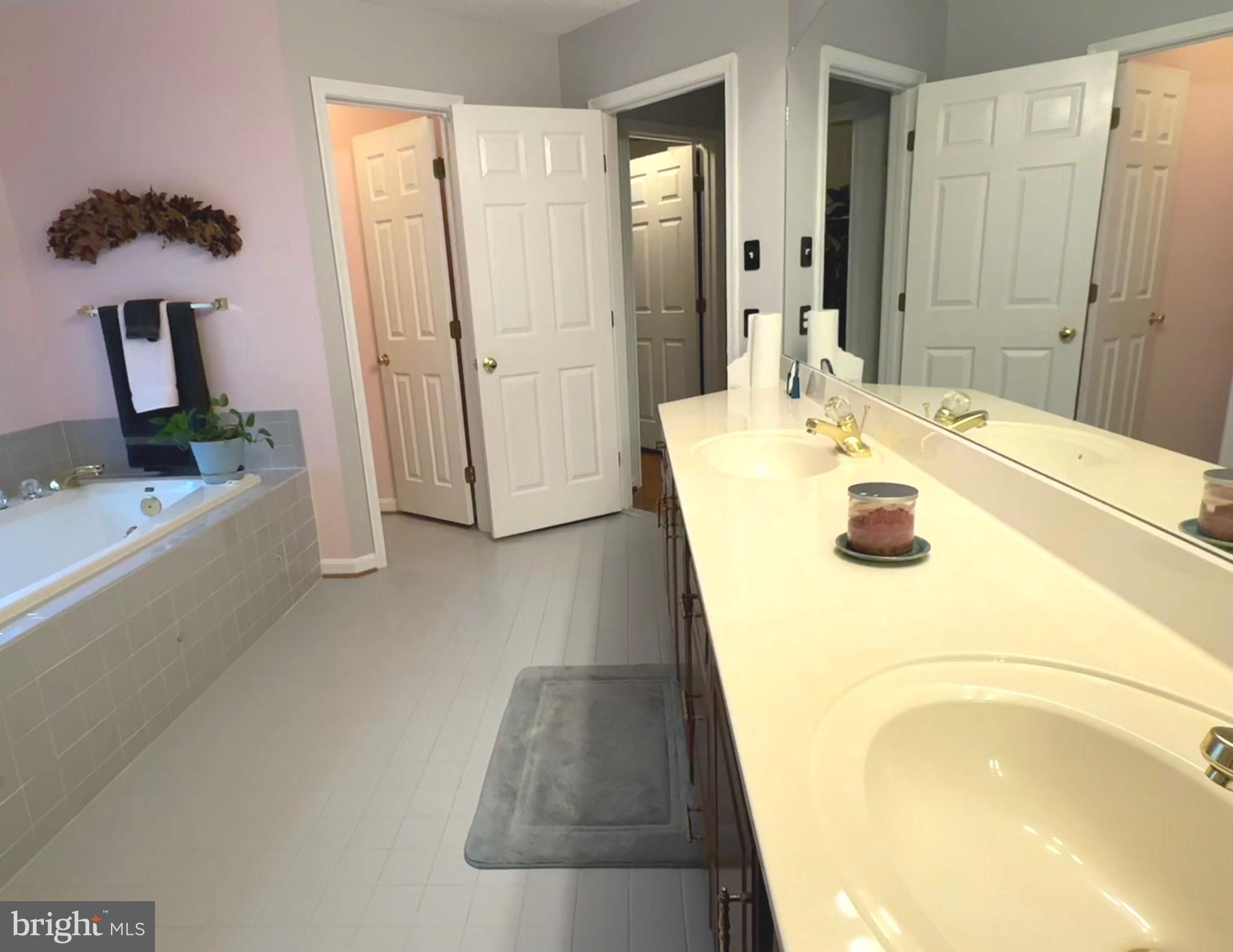 SWANSON CREEK LANDING SU - Residential Lease