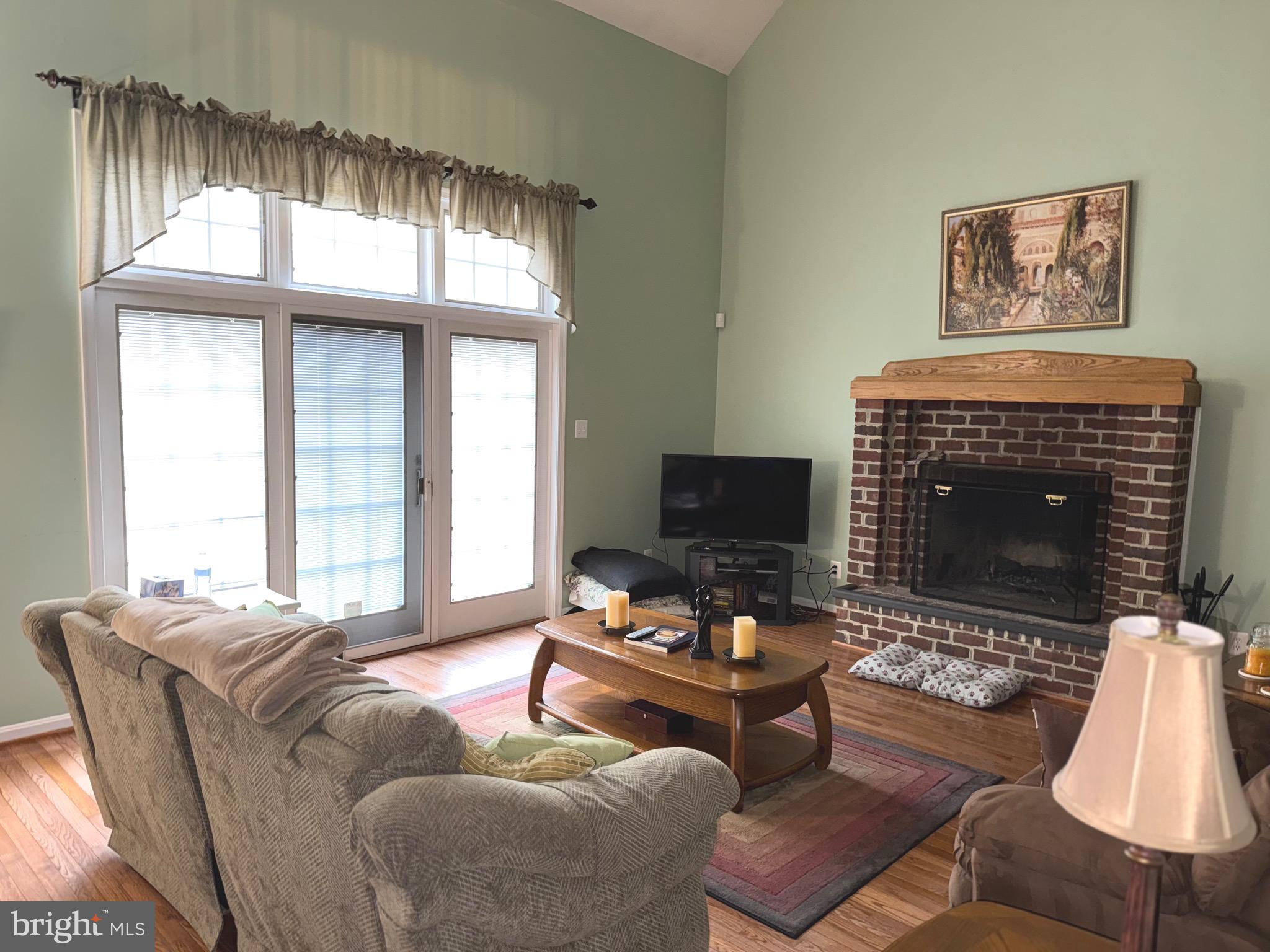 SWANSON CREEK LANDING SU - Residential Lease