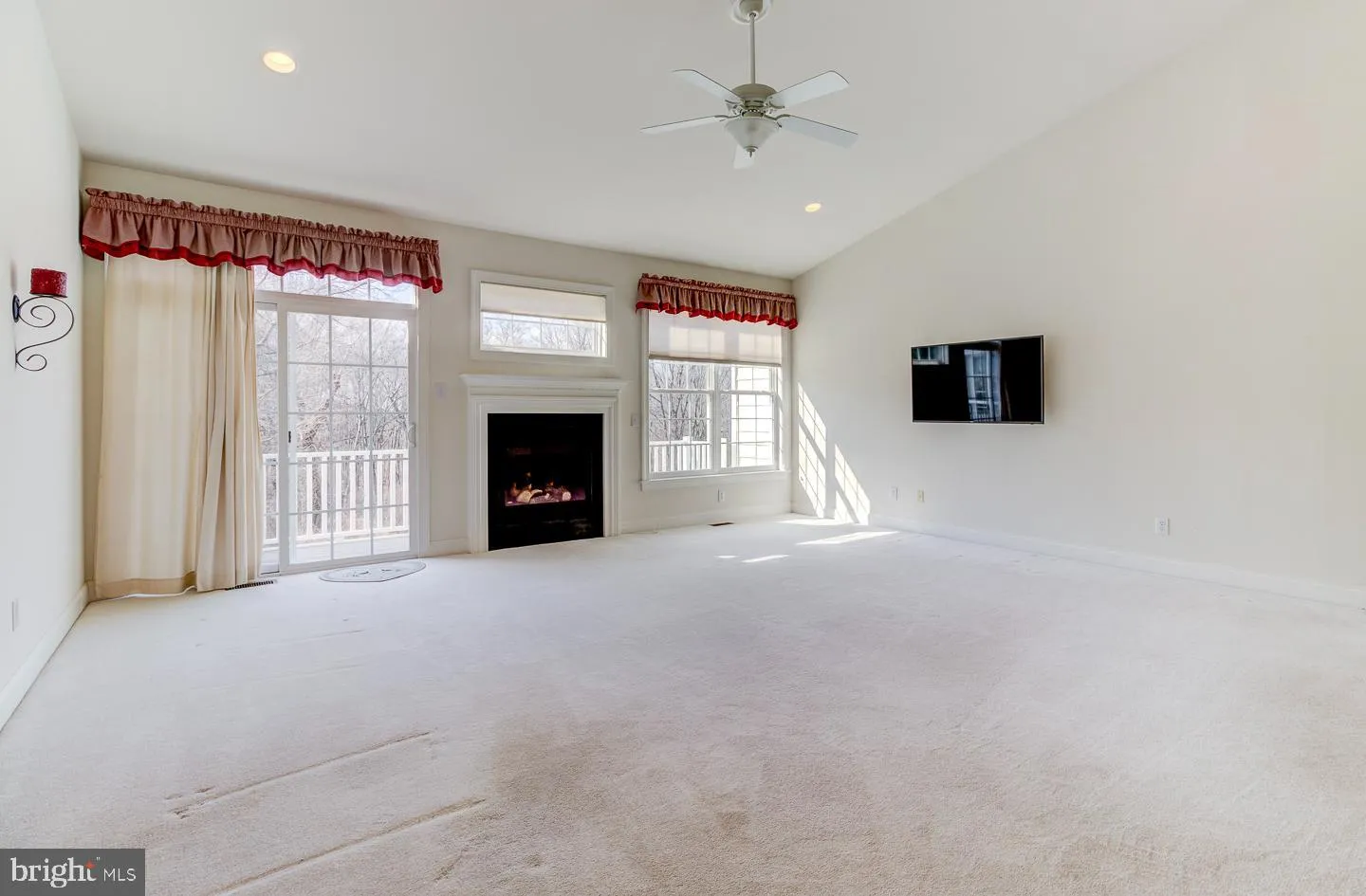 West Grove, Pennsylvania 19390, United States, 2 Bedrooms Bedrooms, ,2 BathroomsBathrooms,Residential,Pending,7274