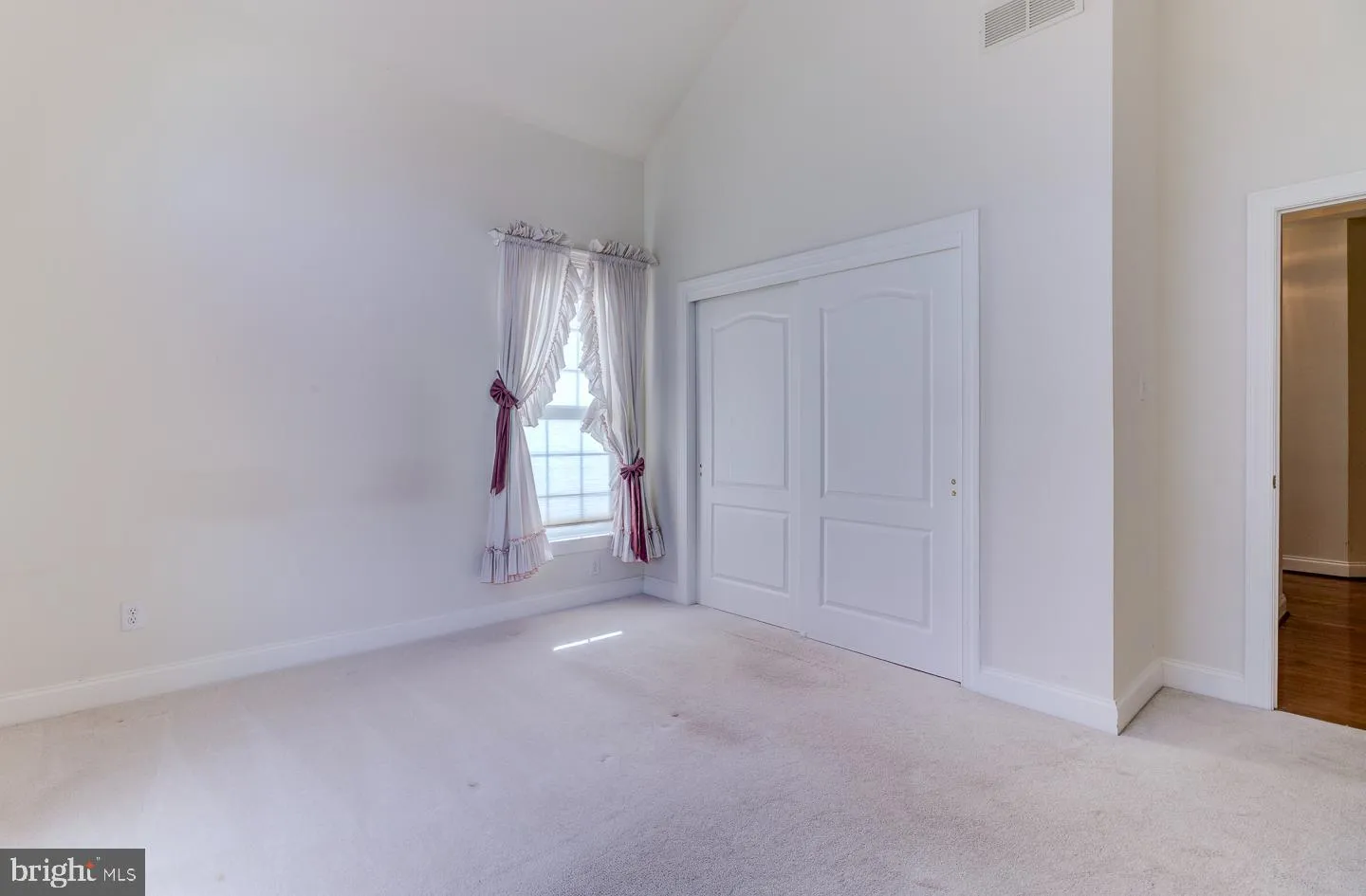 West Grove, Pennsylvania 19390, United States, 2 Bedrooms Bedrooms, ,2 BathroomsBathrooms,Residential,Pending,7274