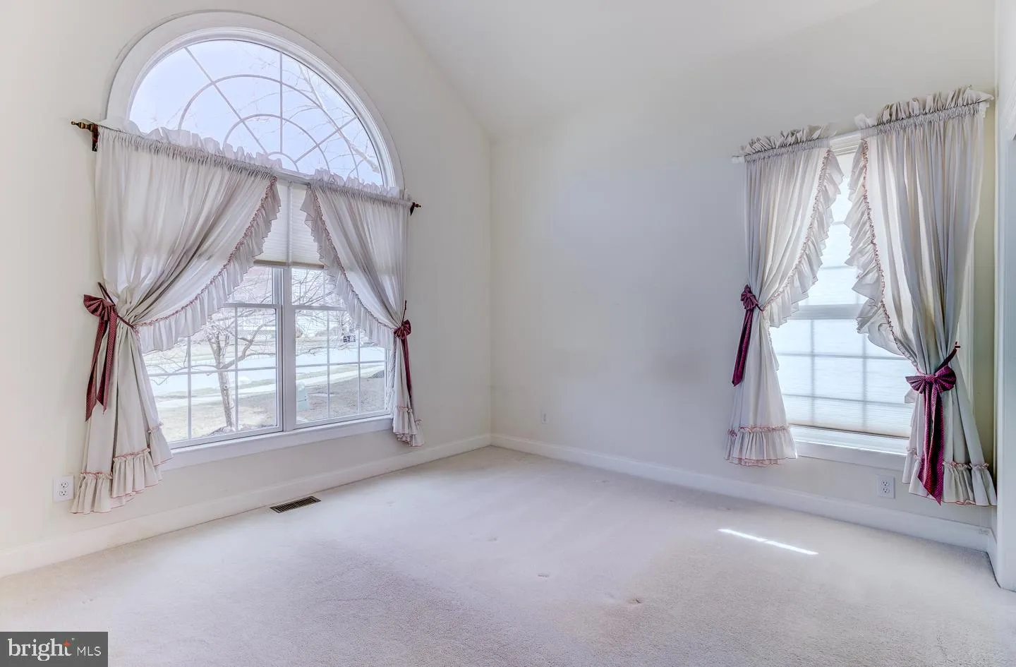 West Grove, Pennsylvania 19390, United States, 2 Bedrooms Bedrooms, ,2 BathroomsBathrooms,Residential,Pending,7274