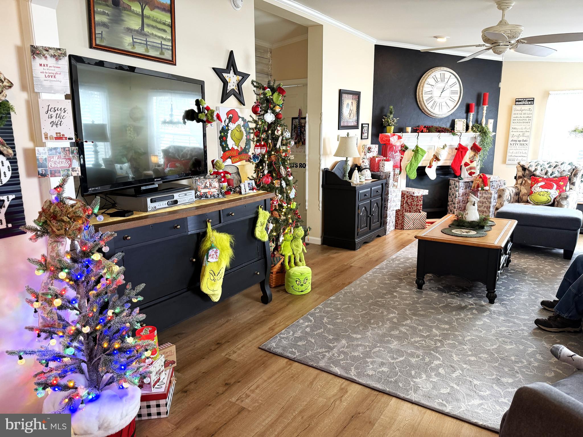 RIDGEWOOD MANOR MHP - Residential