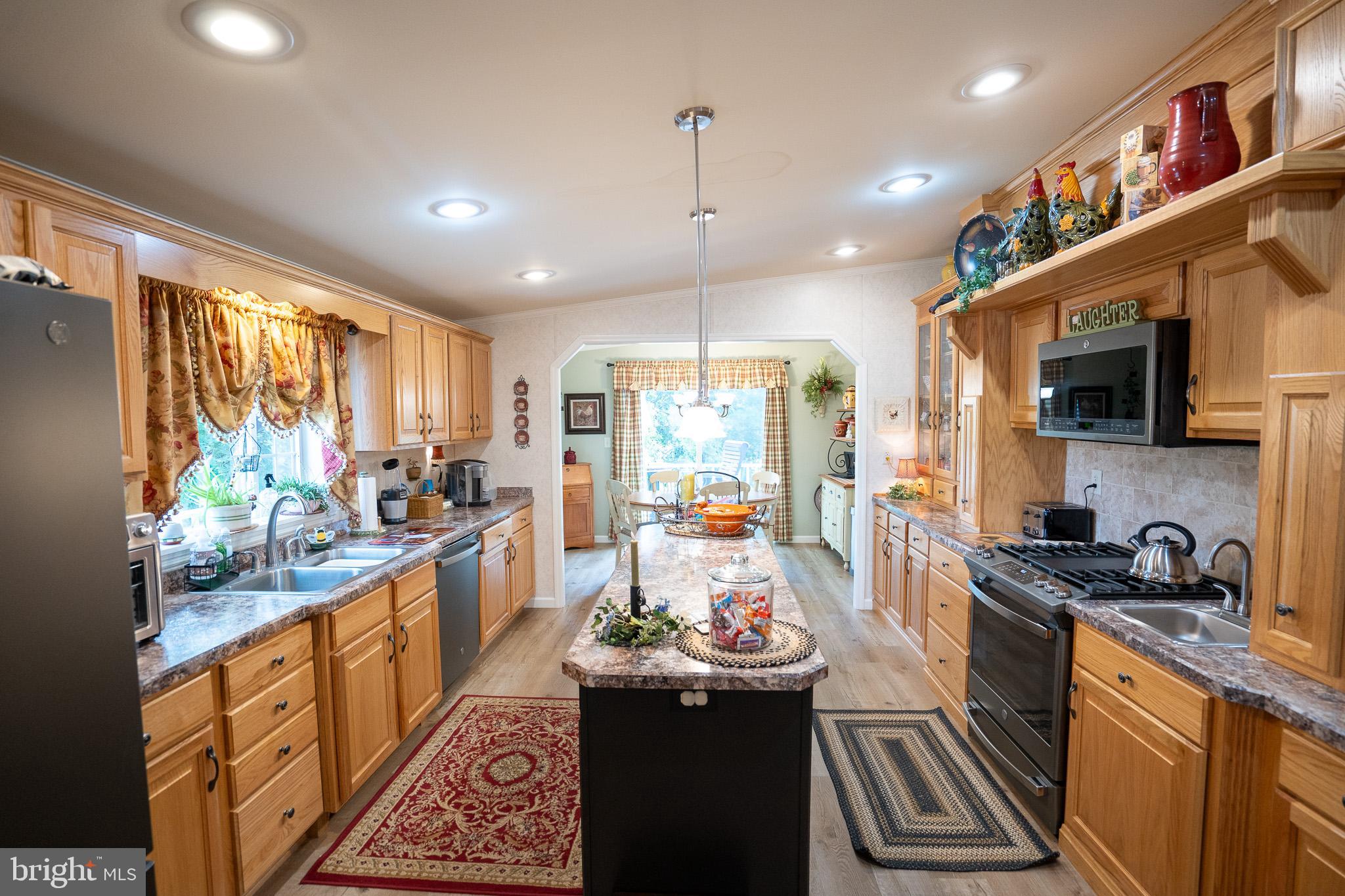 RIDGEWOOD MANOR MHP - Residential