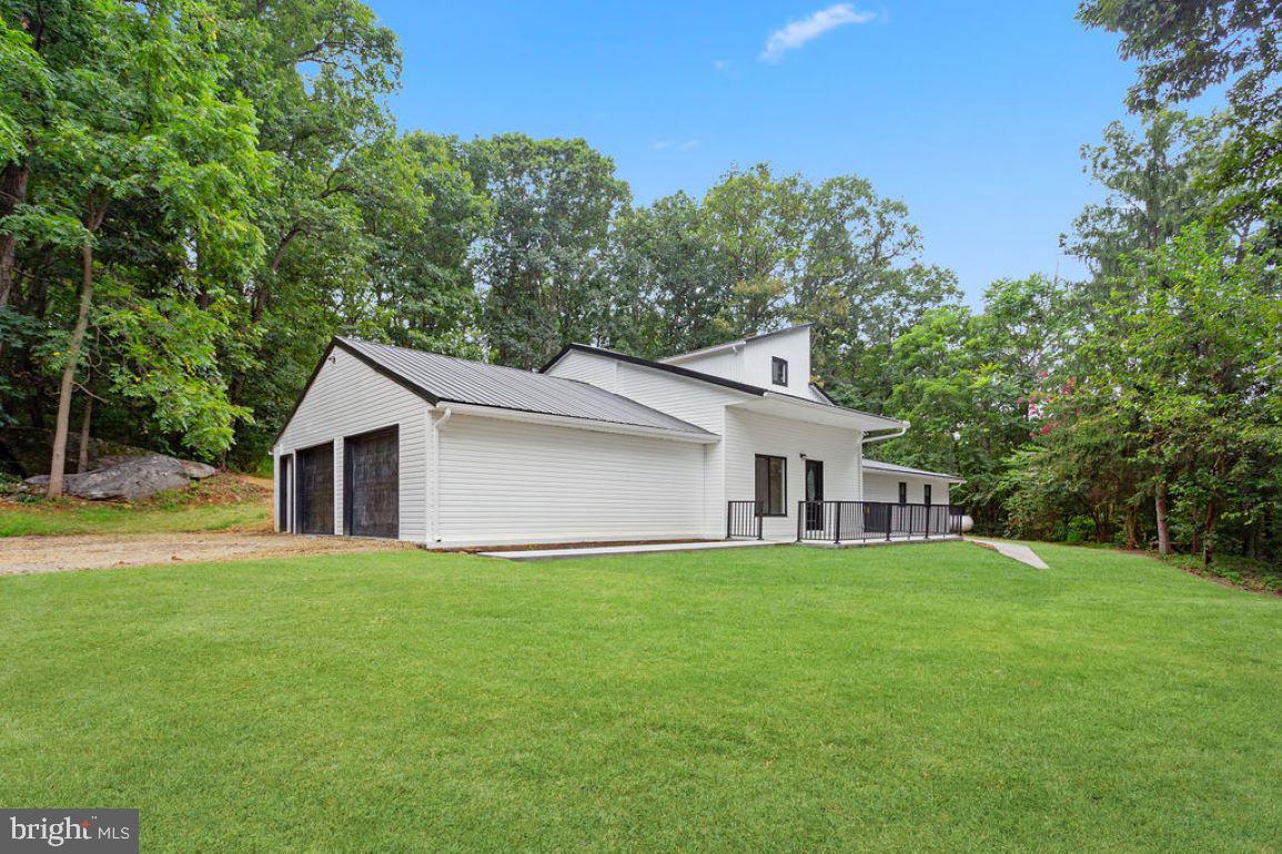 2325 YORK ROAD