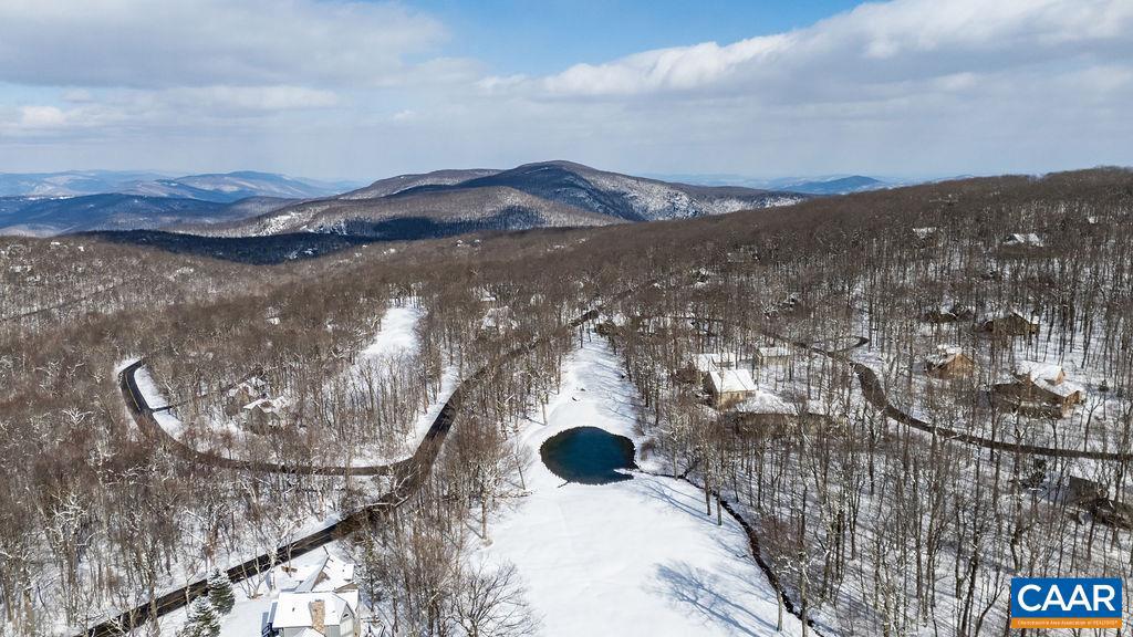 WINTERGREEN RESORT - Residential