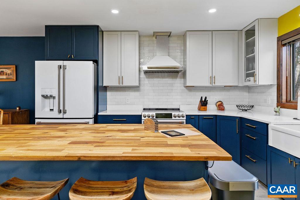 WINTERGREEN RESORT - Residential