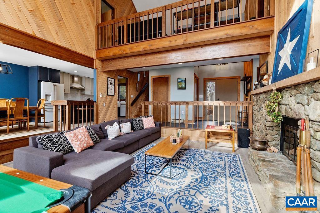 WINTERGREEN RESORT - Residential