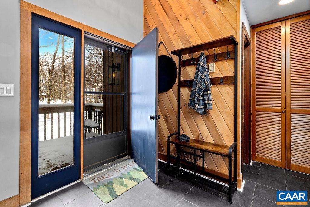 WINTERGREEN RESORT - Residential