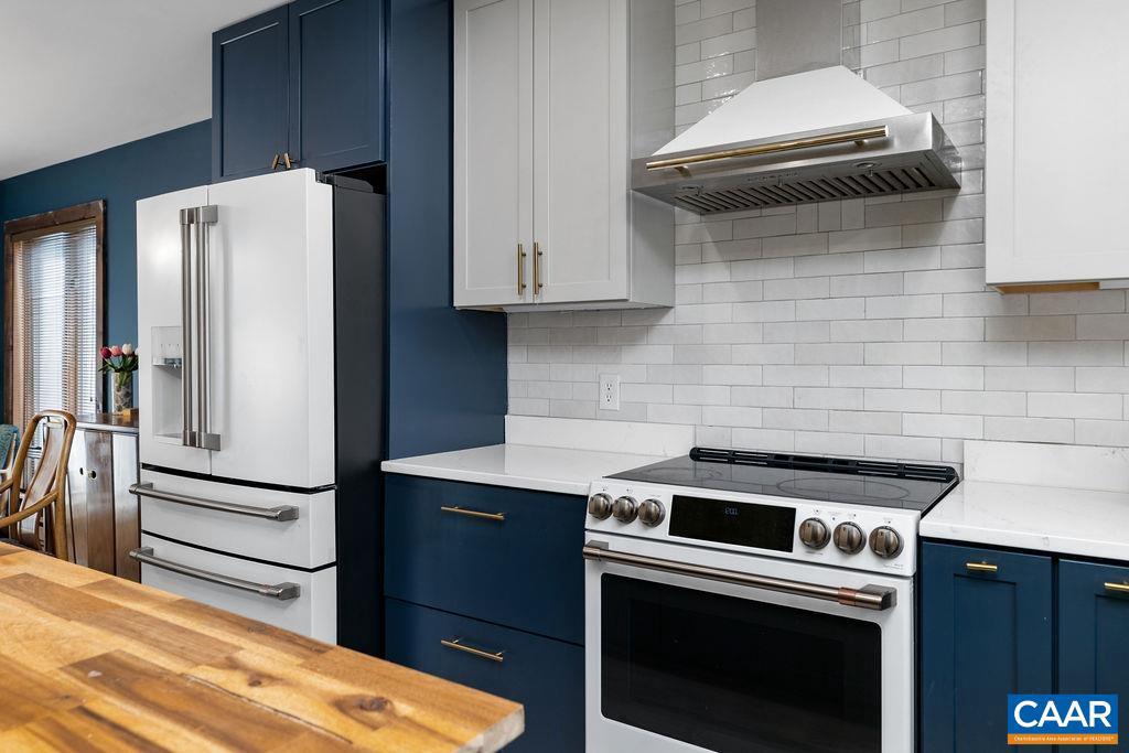 WINTERGREEN RESORT - Residential