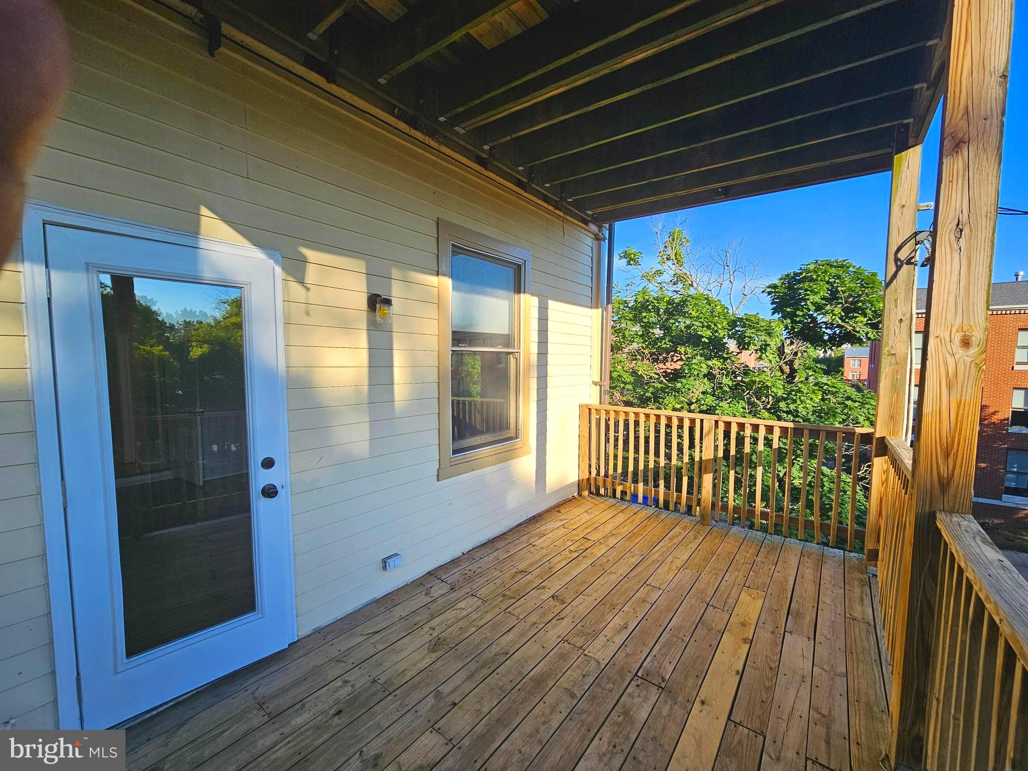 BOLTON HILL HISTORIC DISTRICT - Residential Lease