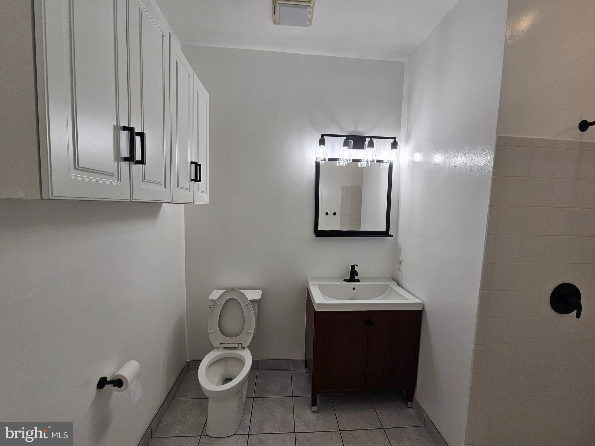 BOLTON HILL HISTORIC DISTRICT - Residential Lease