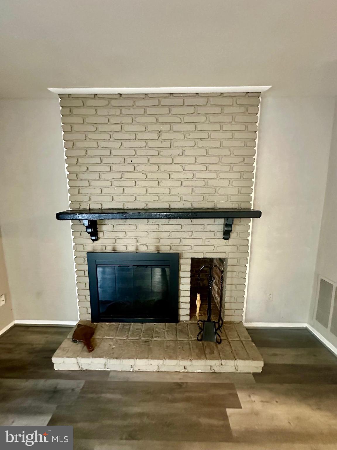 WAKEFIELD - Residential