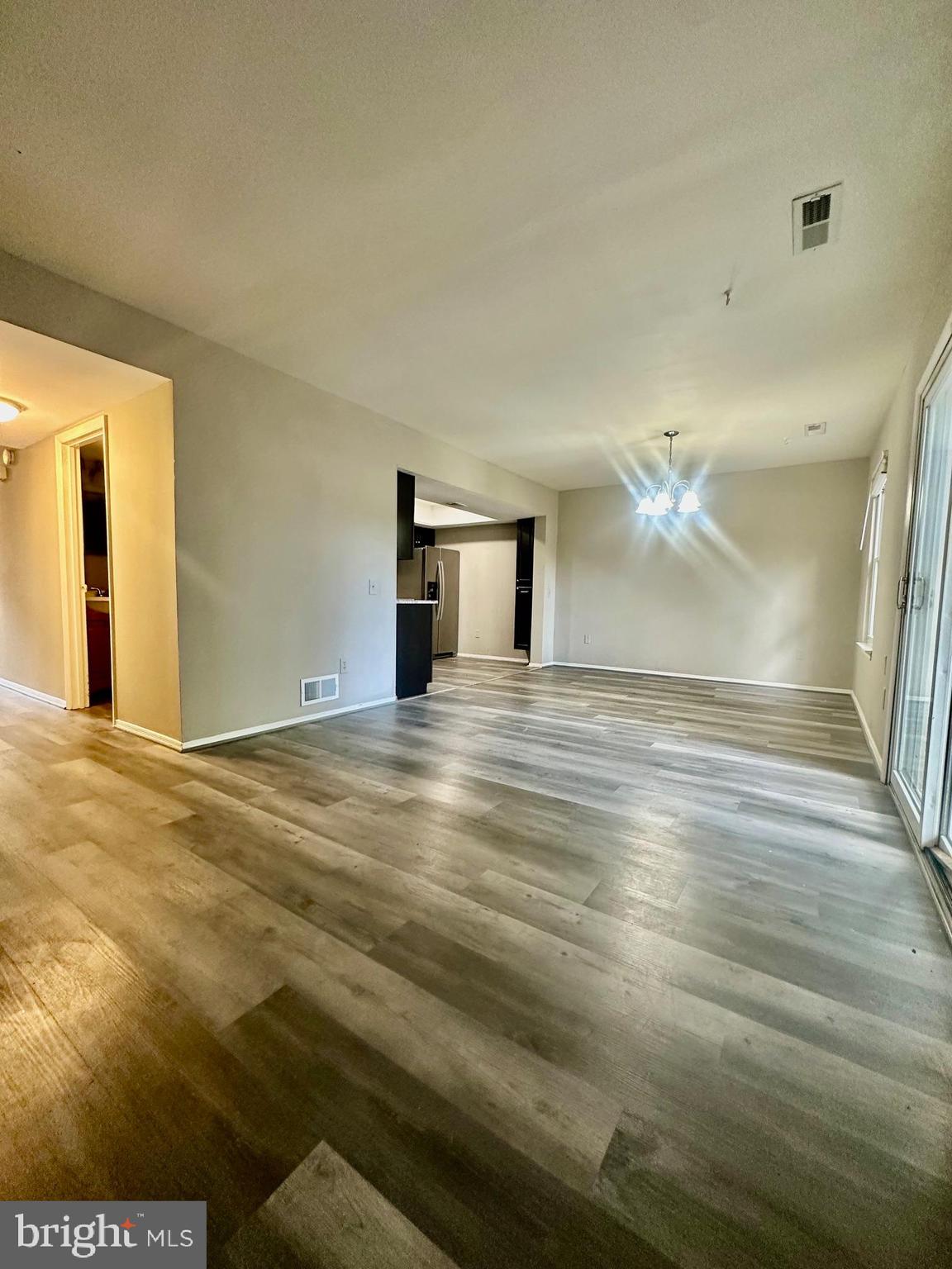 WAKEFIELD - Residential