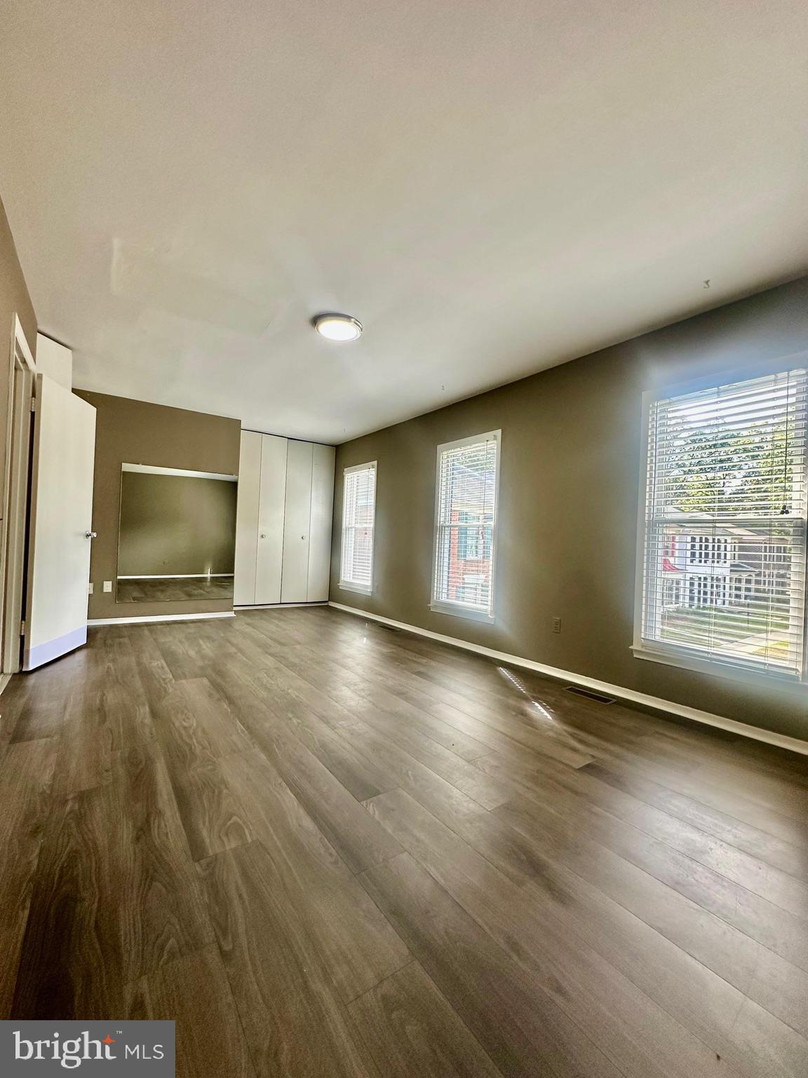 WAKEFIELD - Residential