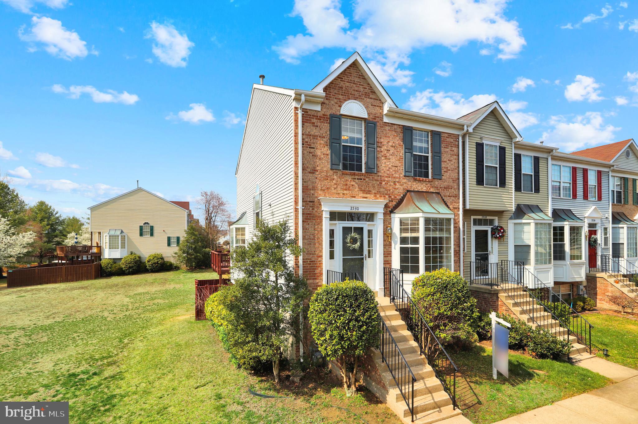 CROFTON VILLAGE - Residential Lease