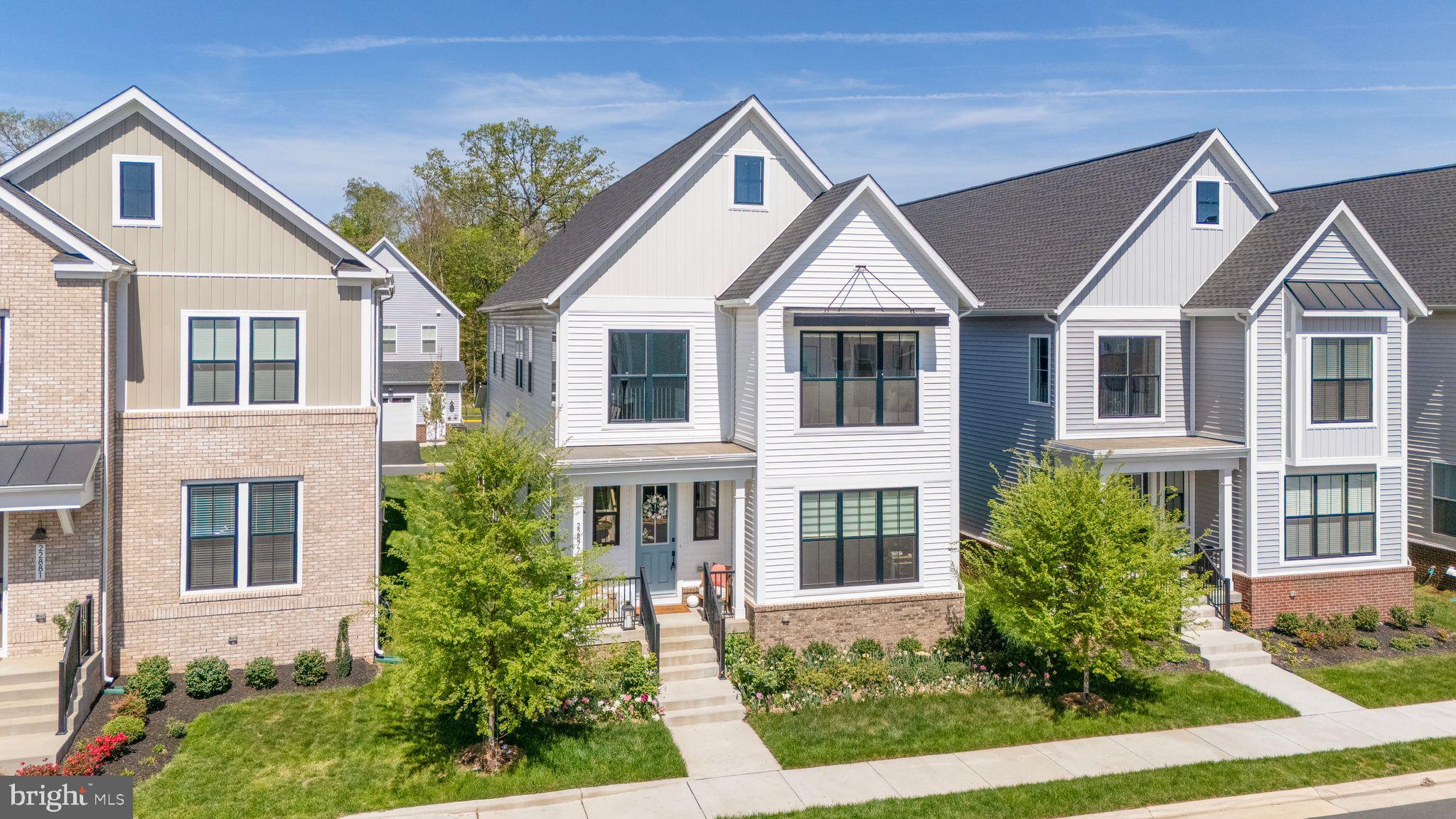 22877 AURORA VIEW DRIVE