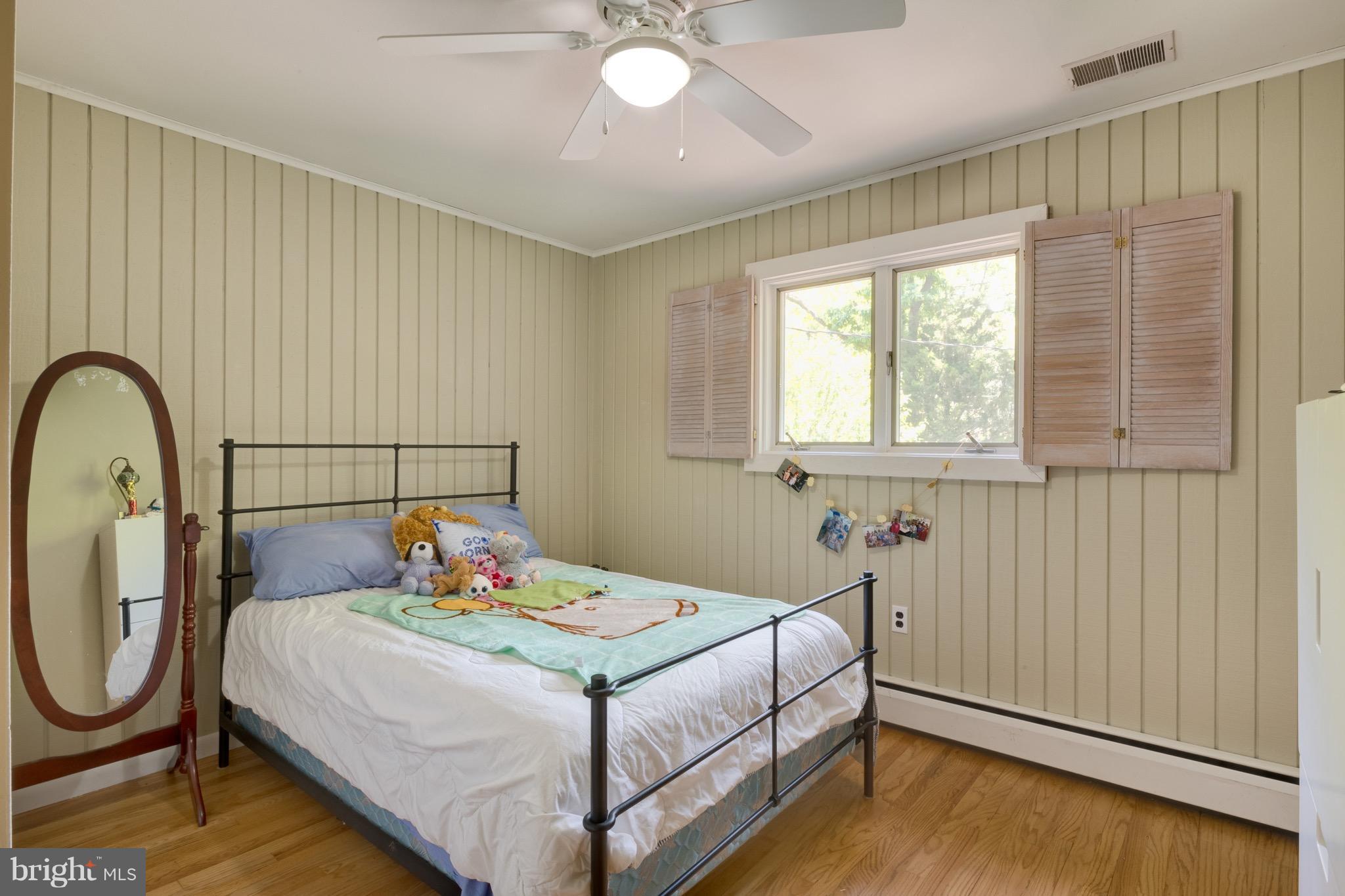 LOCH HAVEN BEACH - Residential