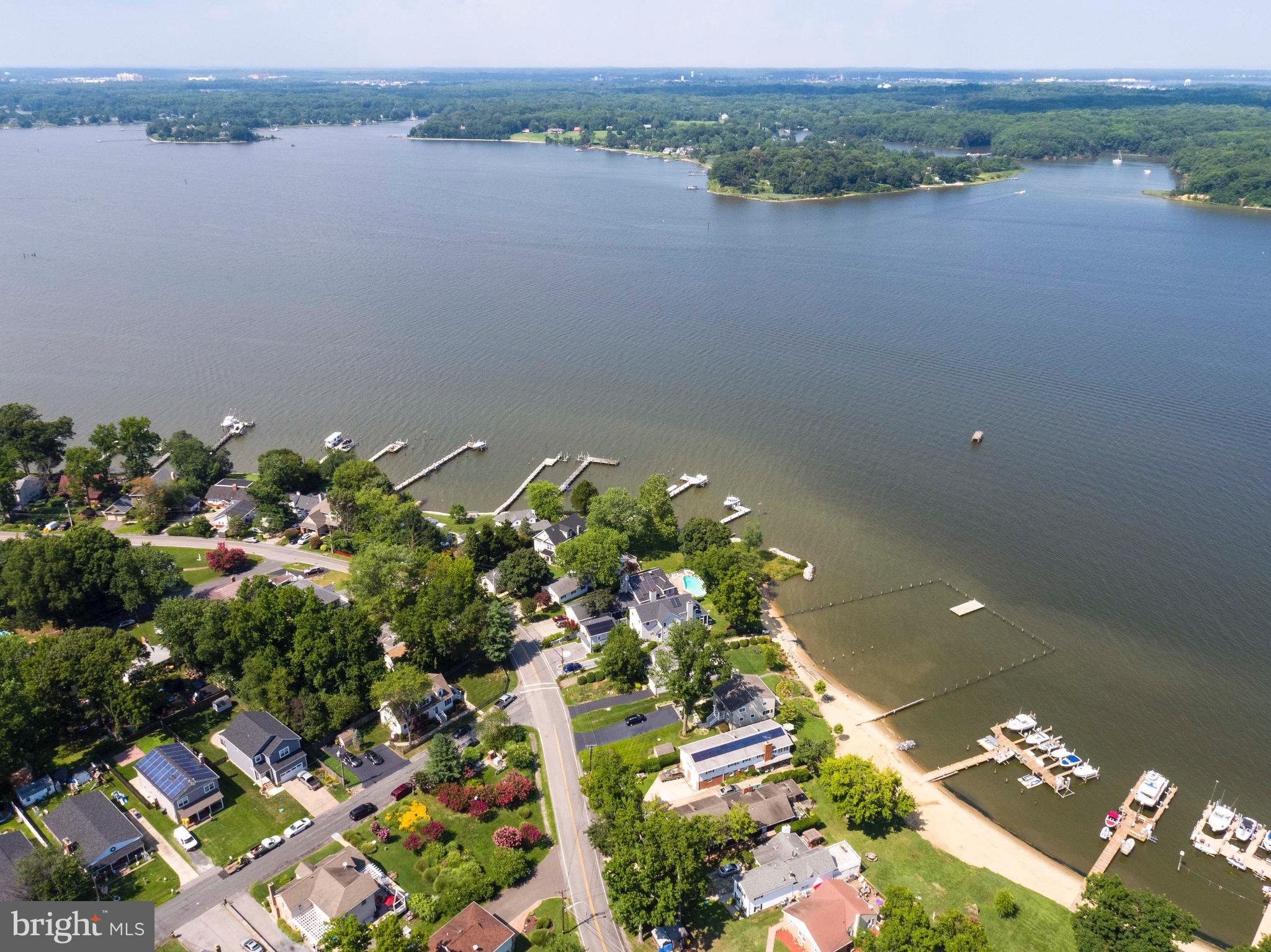 LOCH HAVEN BEACH - Residential