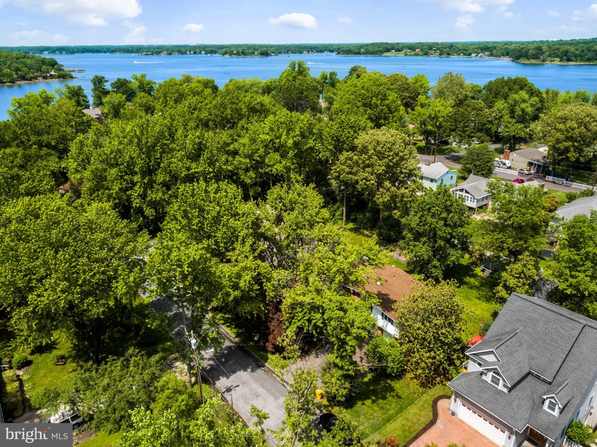 LOCH HAVEN BEACH - Residential