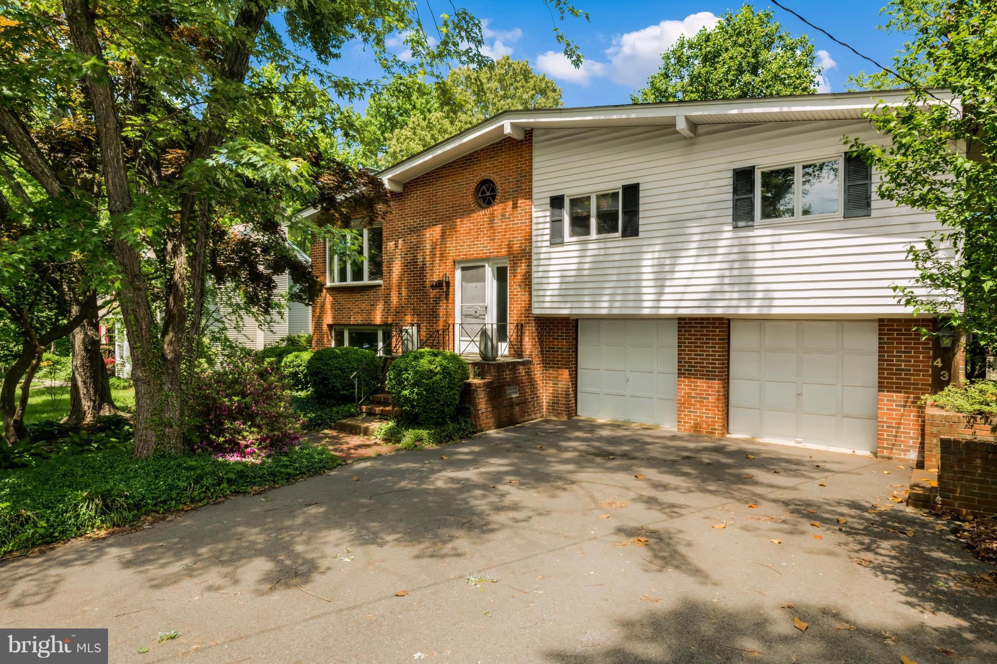 LOCH HAVEN BEACH - Residential