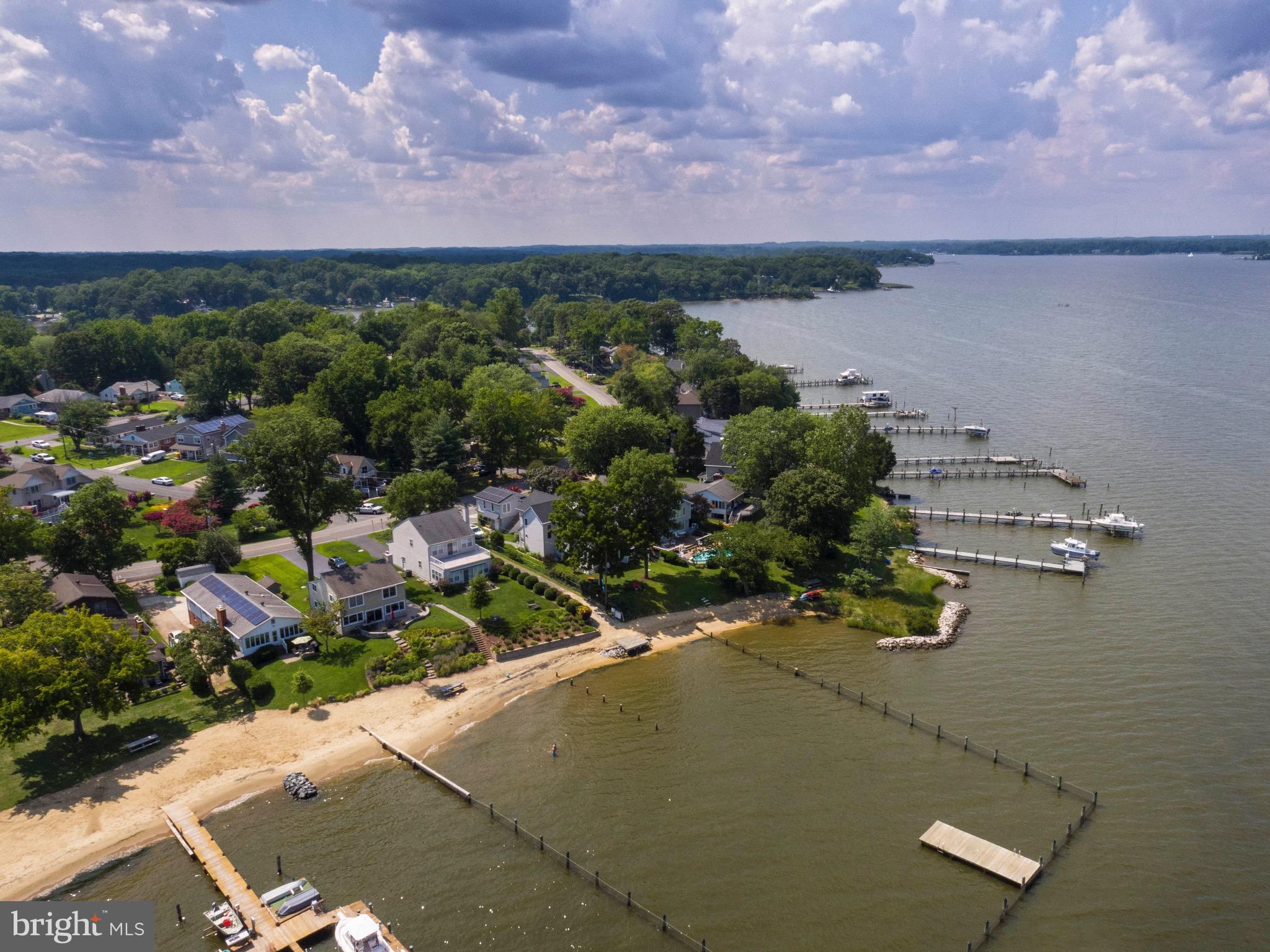 LOCH HAVEN BEACH - Residential