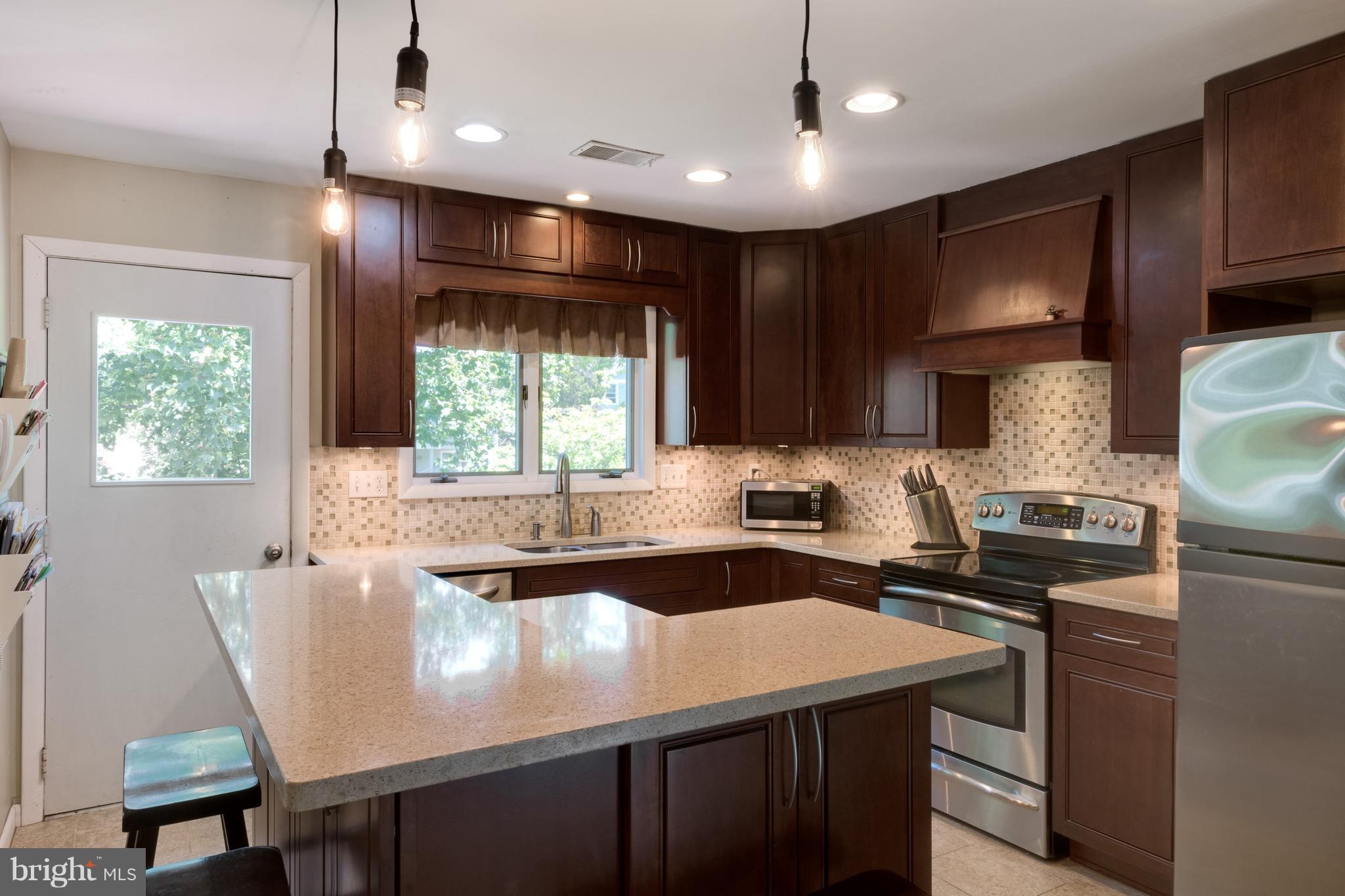 LOCH HAVEN BEACH - Residential