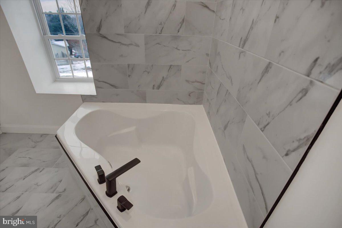 BOONSBORO - Residential