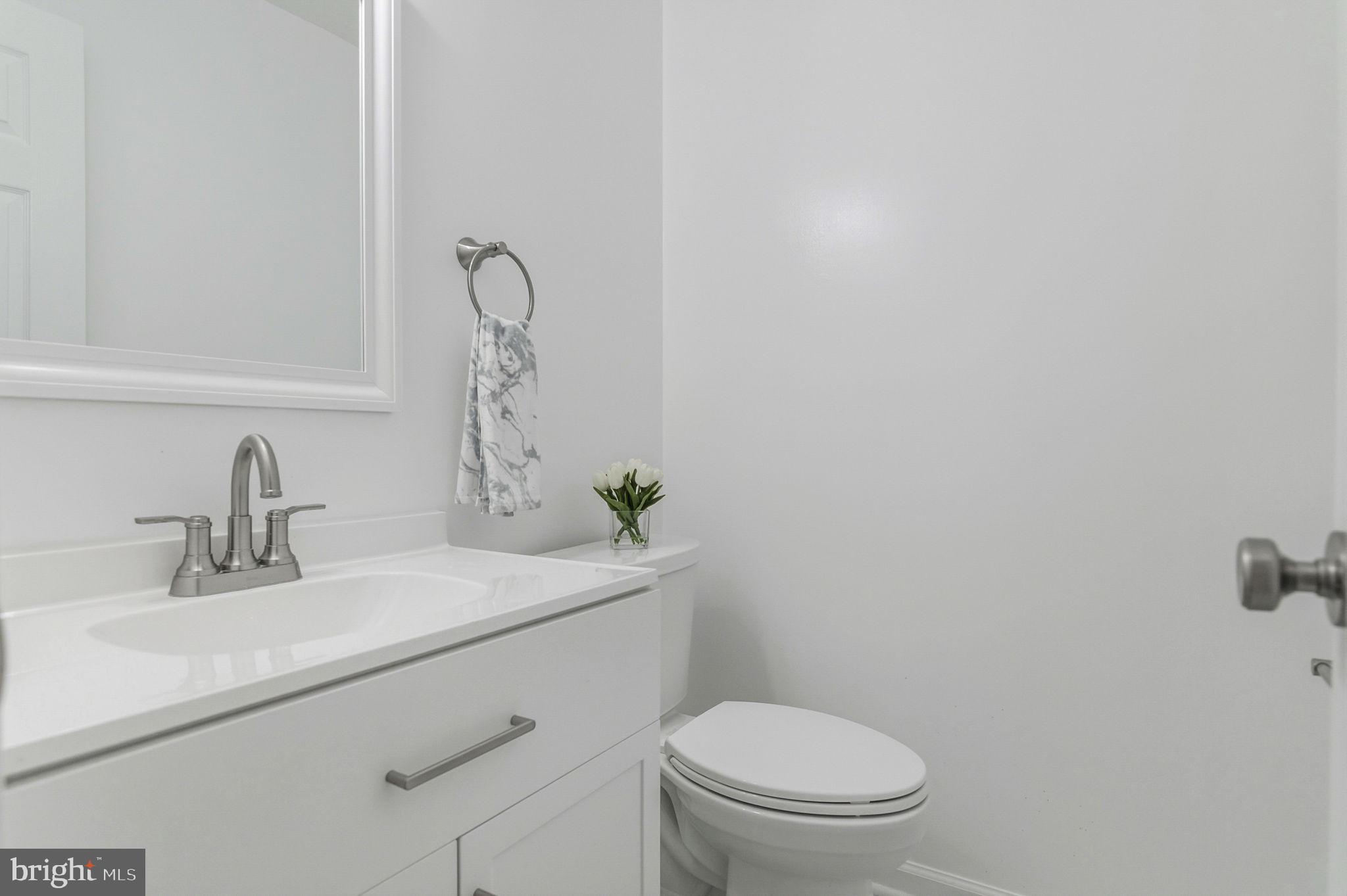 LONDON TOWN WEST - Residential