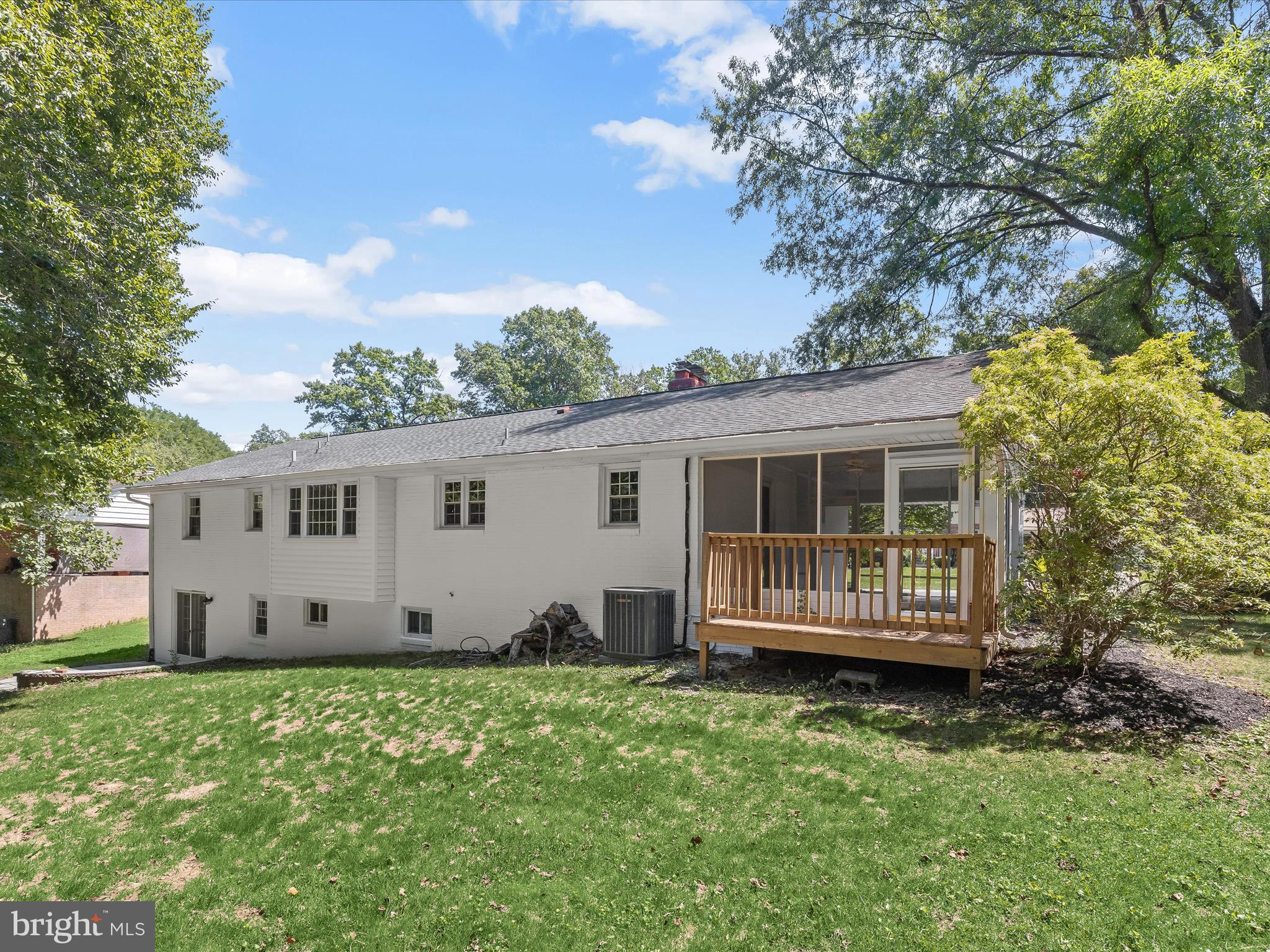 ROLLANDWOOD - Residential