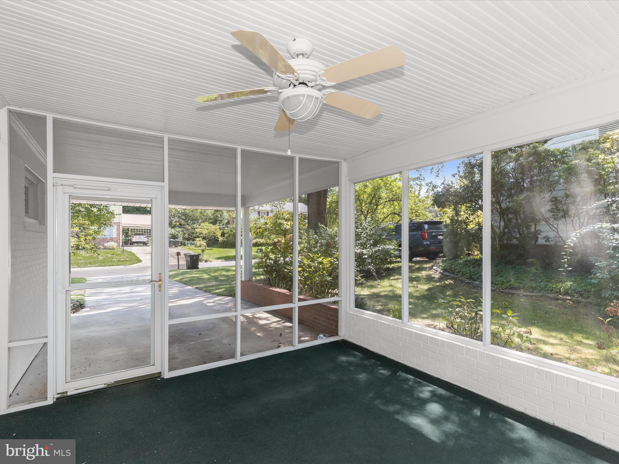 ROLLANDWOOD - Residential