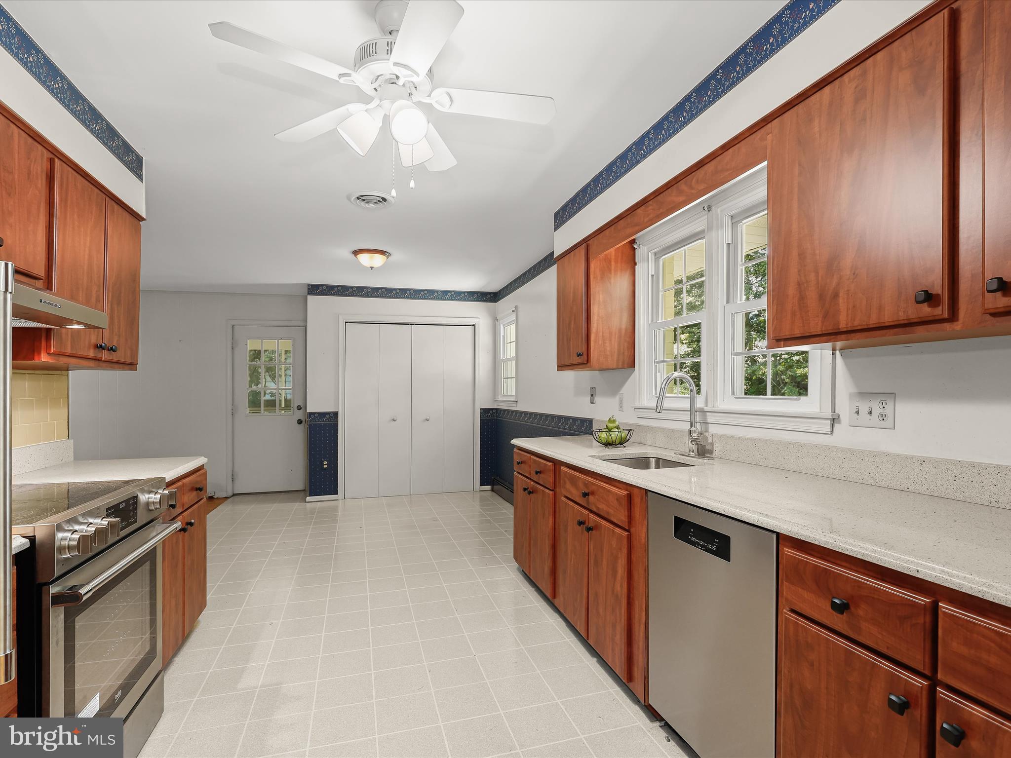 ROLLANDWOOD - Residential