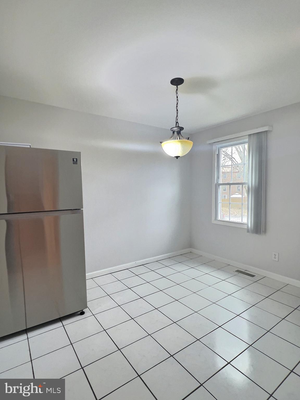 ECHO DALE - Residential Lease