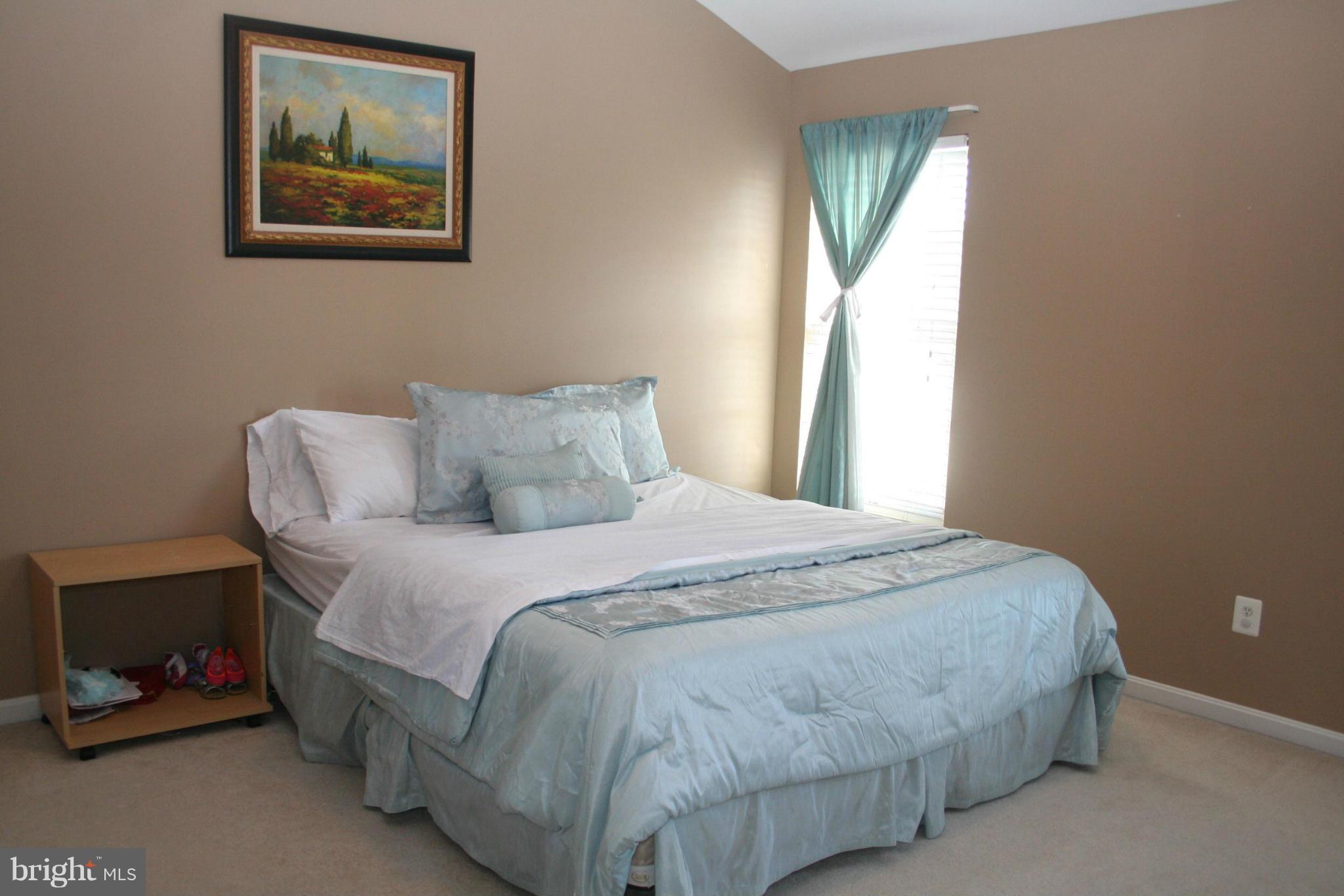 KINGSBROOKE - Residential Lease