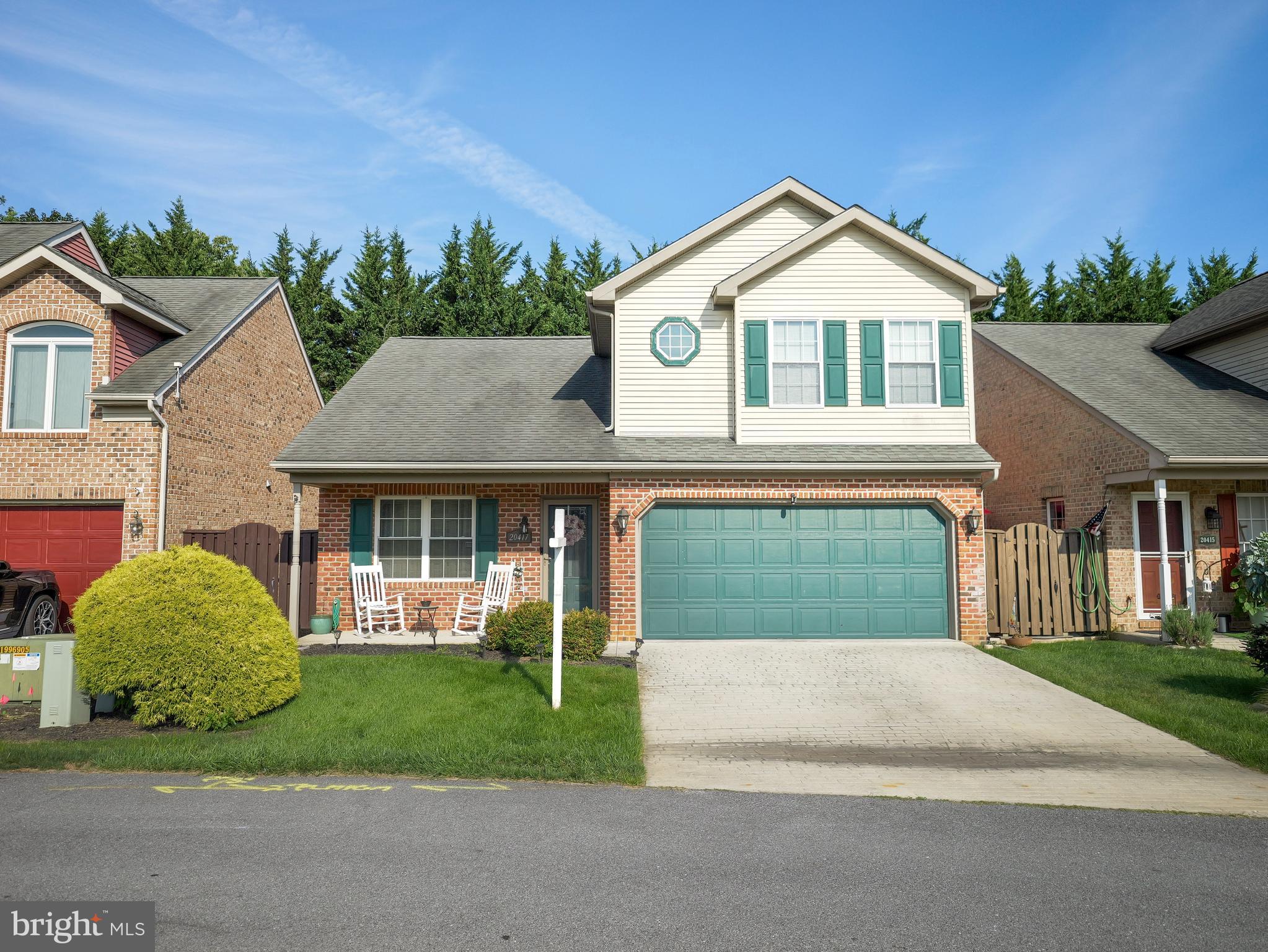 KINGS CREST - Residential