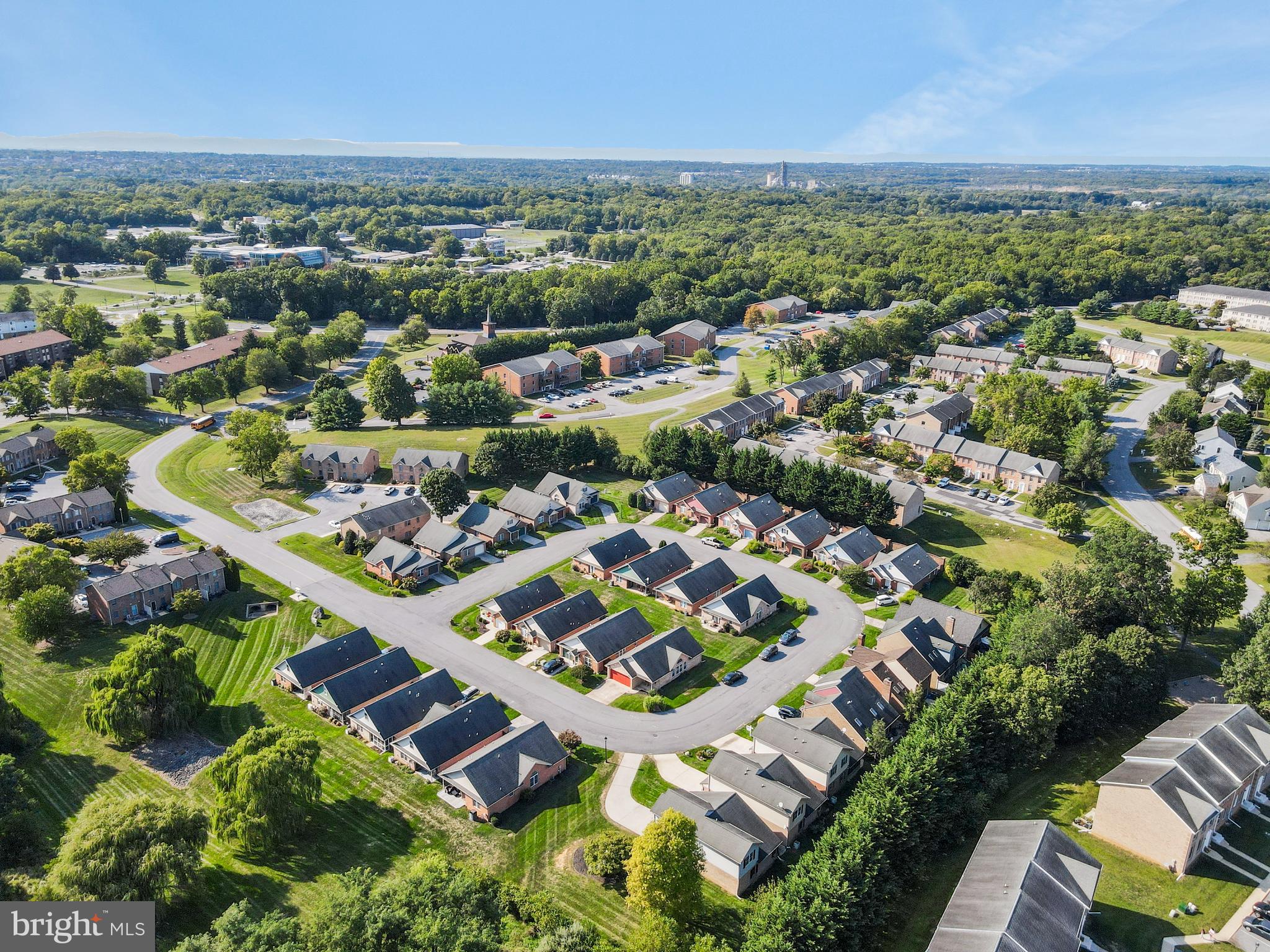 KINGS CREST - Residential