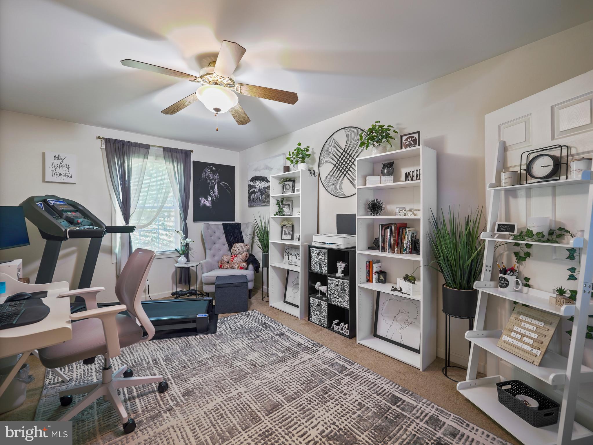 KINGS CREST - Residential