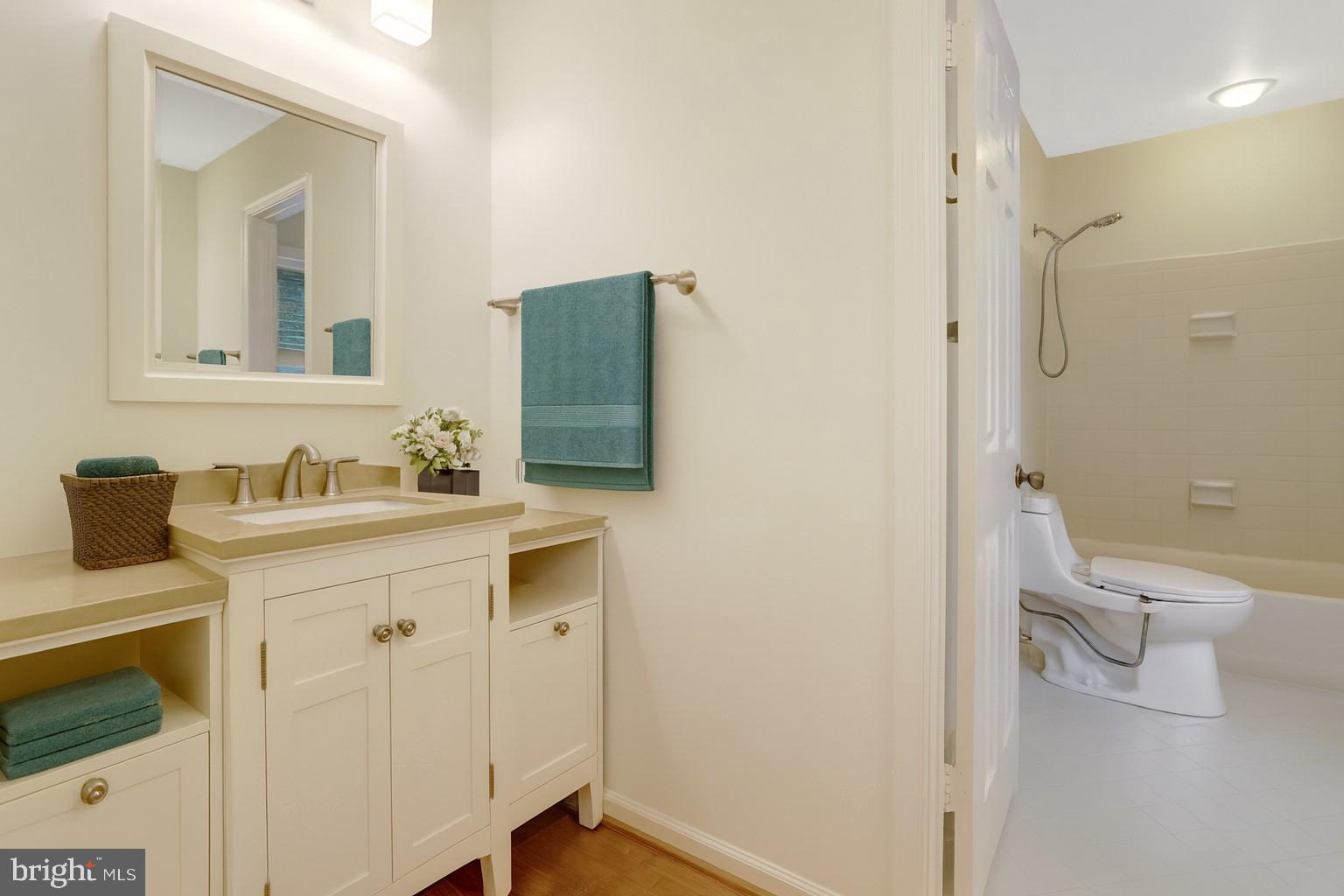 LYON PARK - Residential