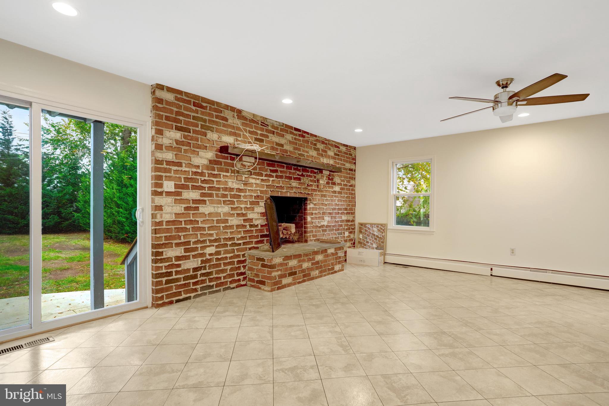 LYON PARK - Residential