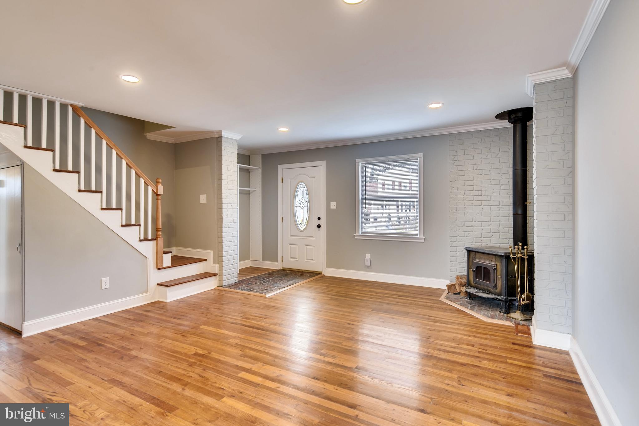 ELMWOOD - Residential