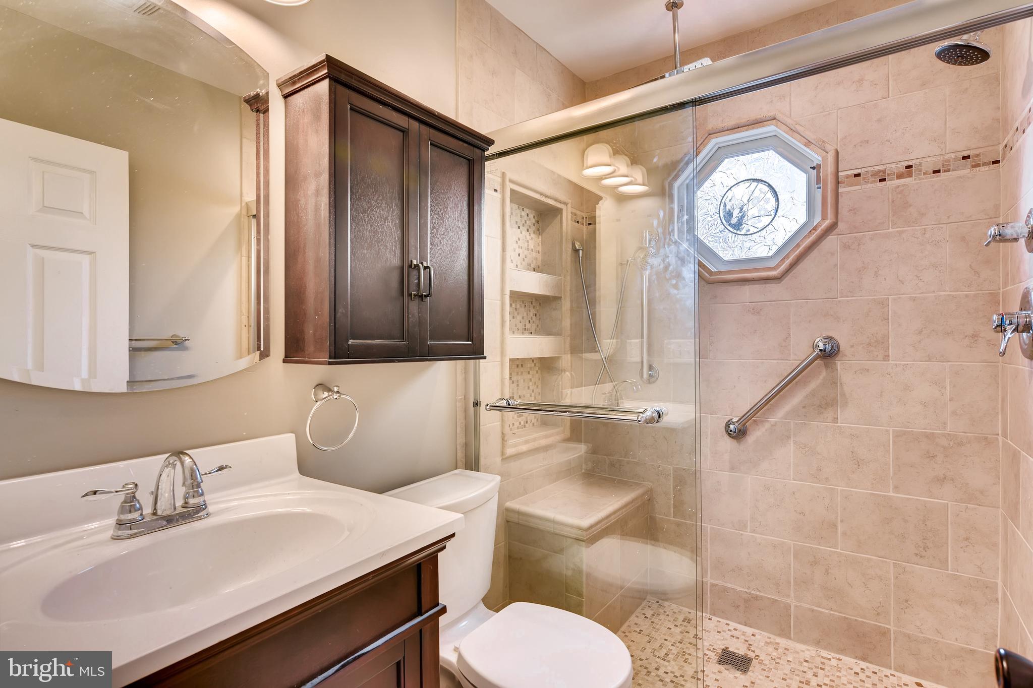 ELMWOOD - Residential