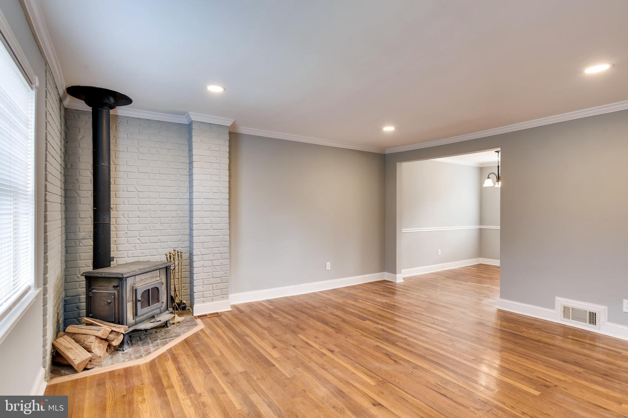 ELMWOOD - Residential