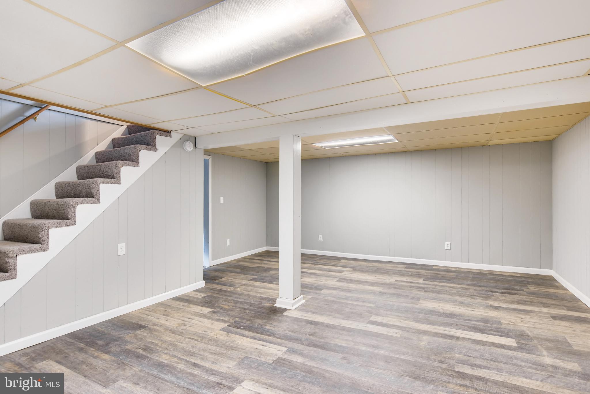 ELMWOOD - Residential