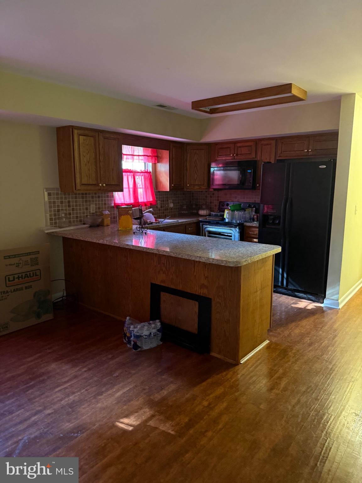 1715 EMERSON