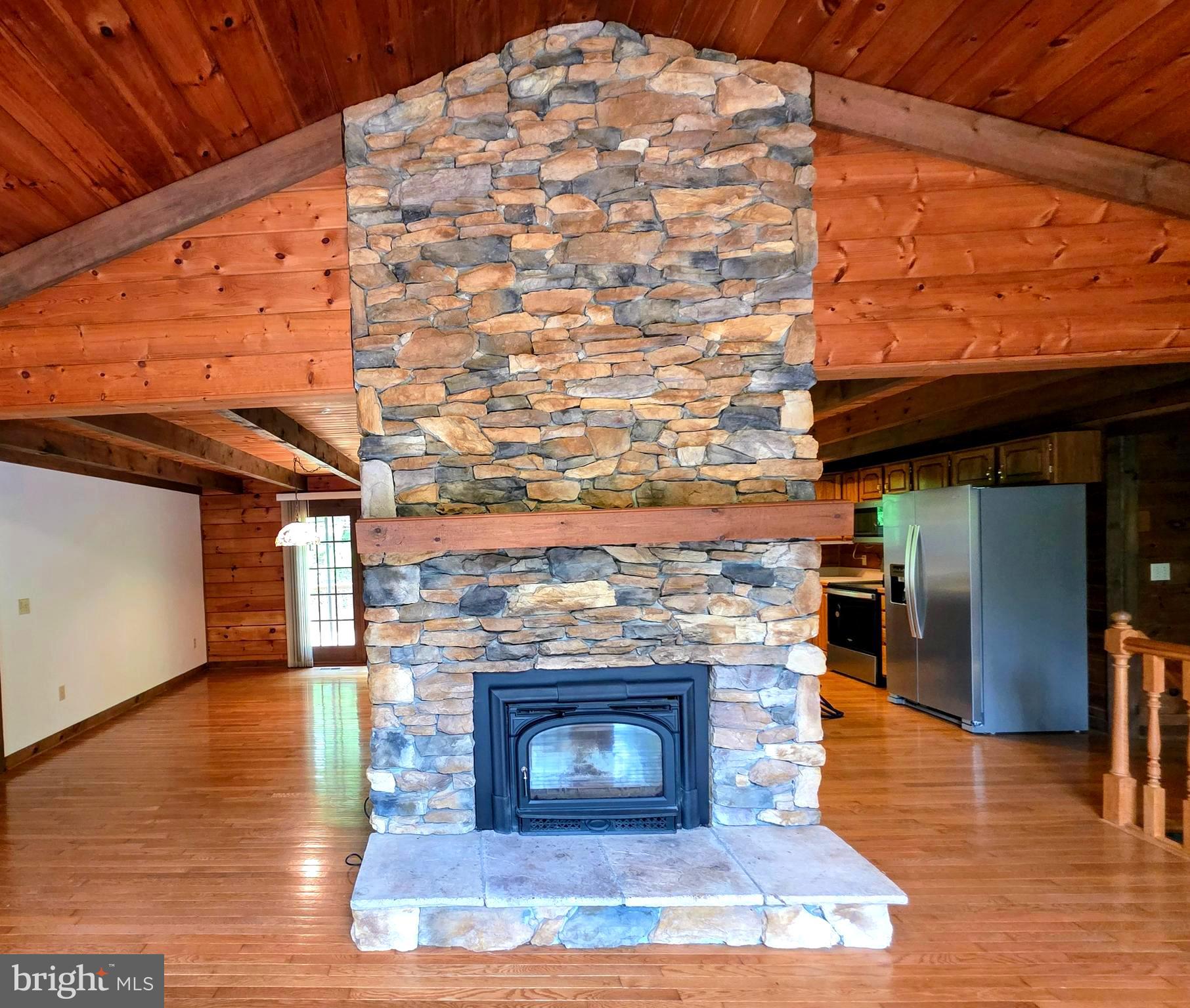 5925 HUNTINGTOWN ROAD