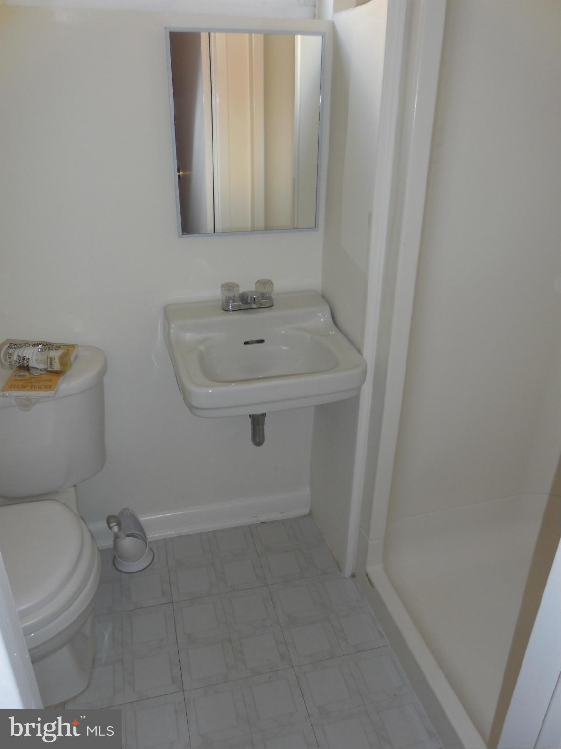 RANDOLPH HILLS - Residential Lease