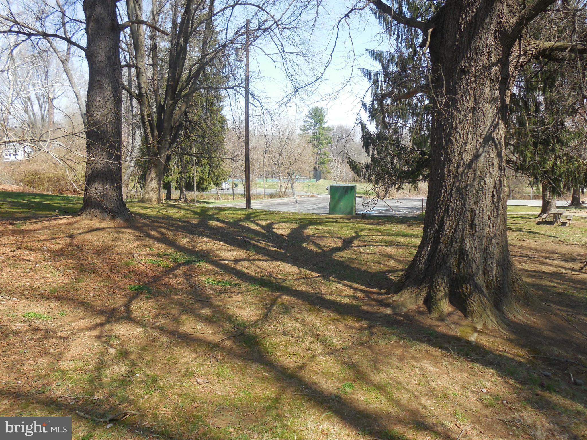 RANDOLPH HILLS - Residential Lease