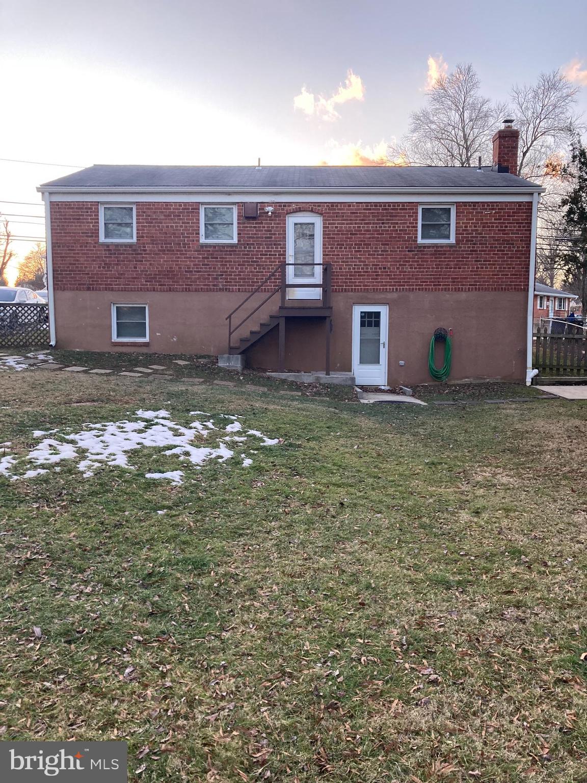 RANDOLPH HILLS - Residential Lease