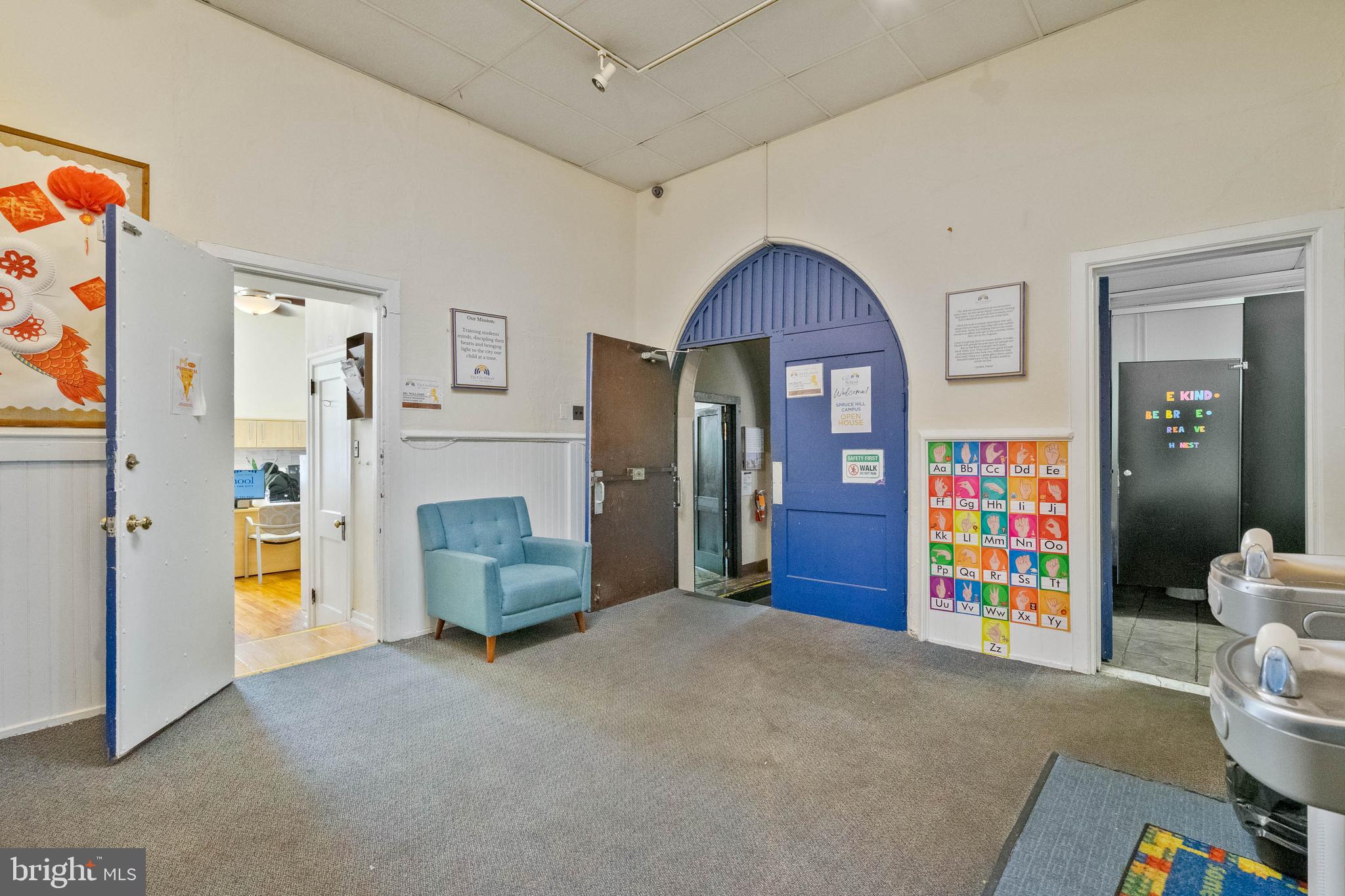 SPRUCE HILL - Commercial Sale