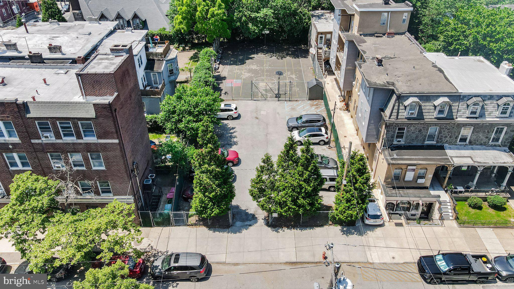 SPRUCE HILL - Commercial Sale